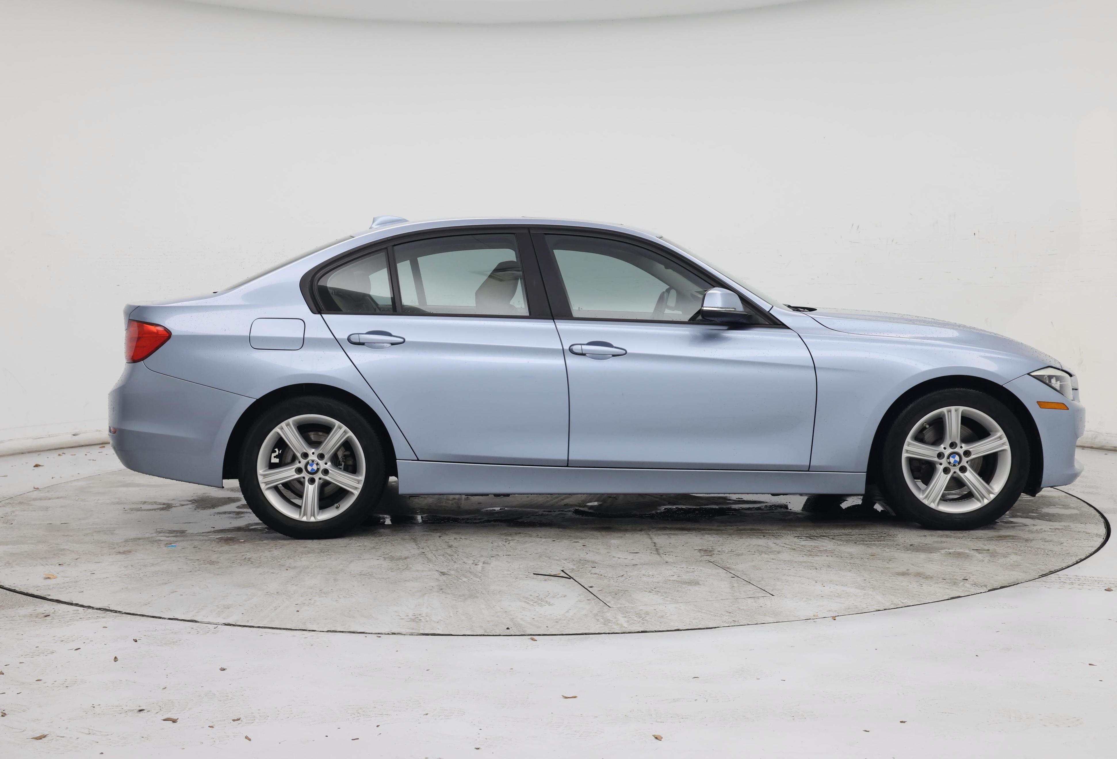 Thumbnail: 2014 BMW 3 Series - 7