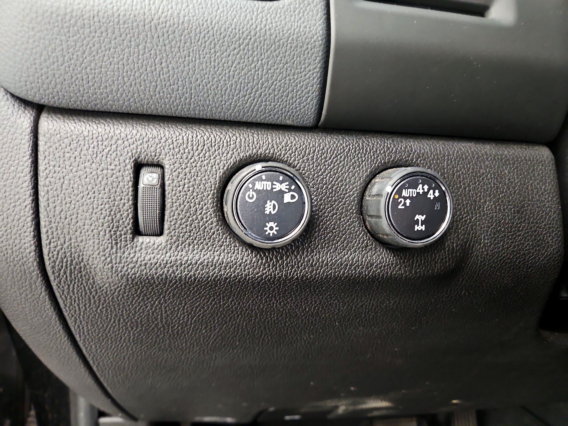 Thumbnail: 2019 Chevrolet Colorado - 13