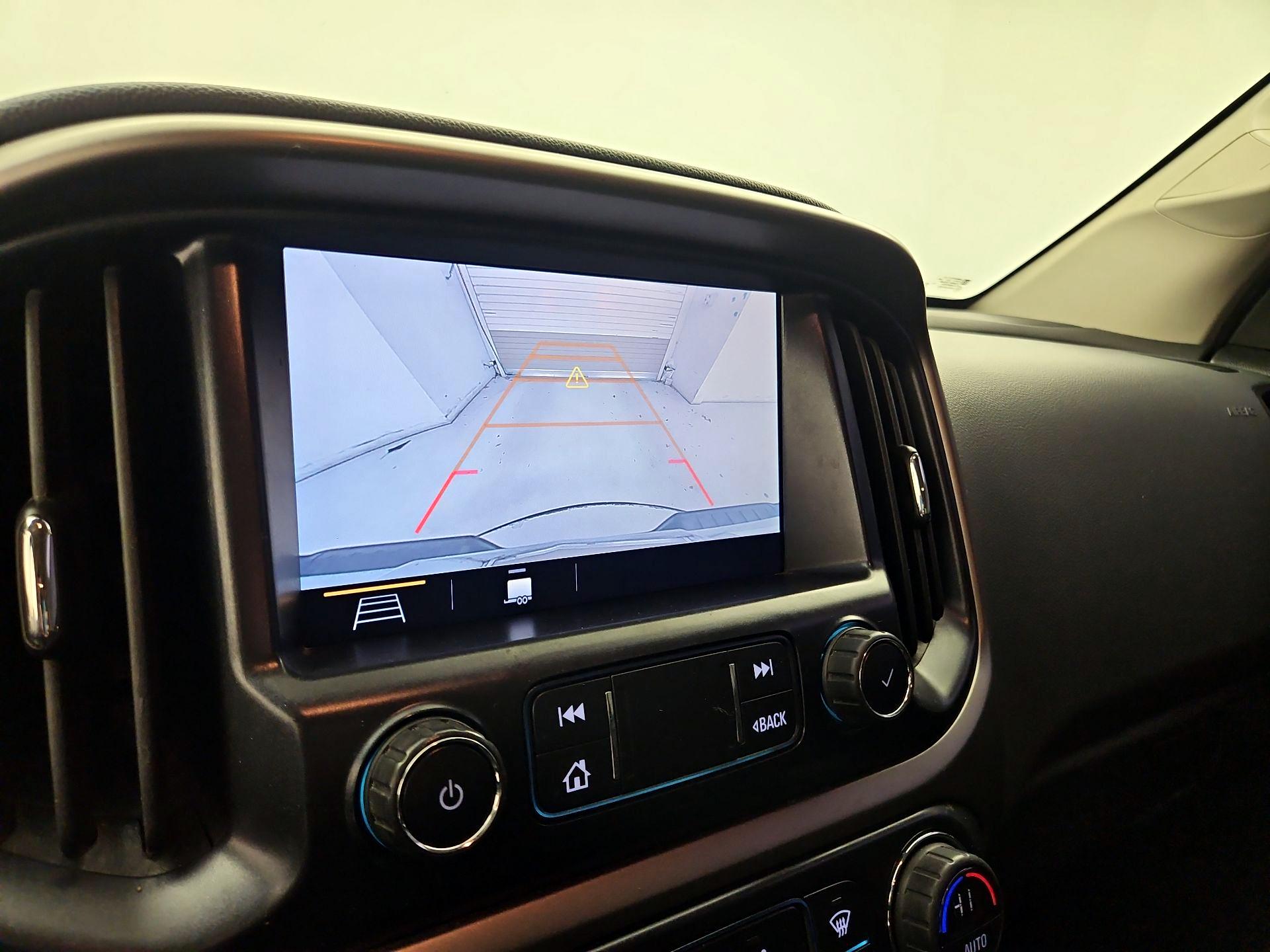 Thumbnail: 2019 Chevrolet Colorado - 14