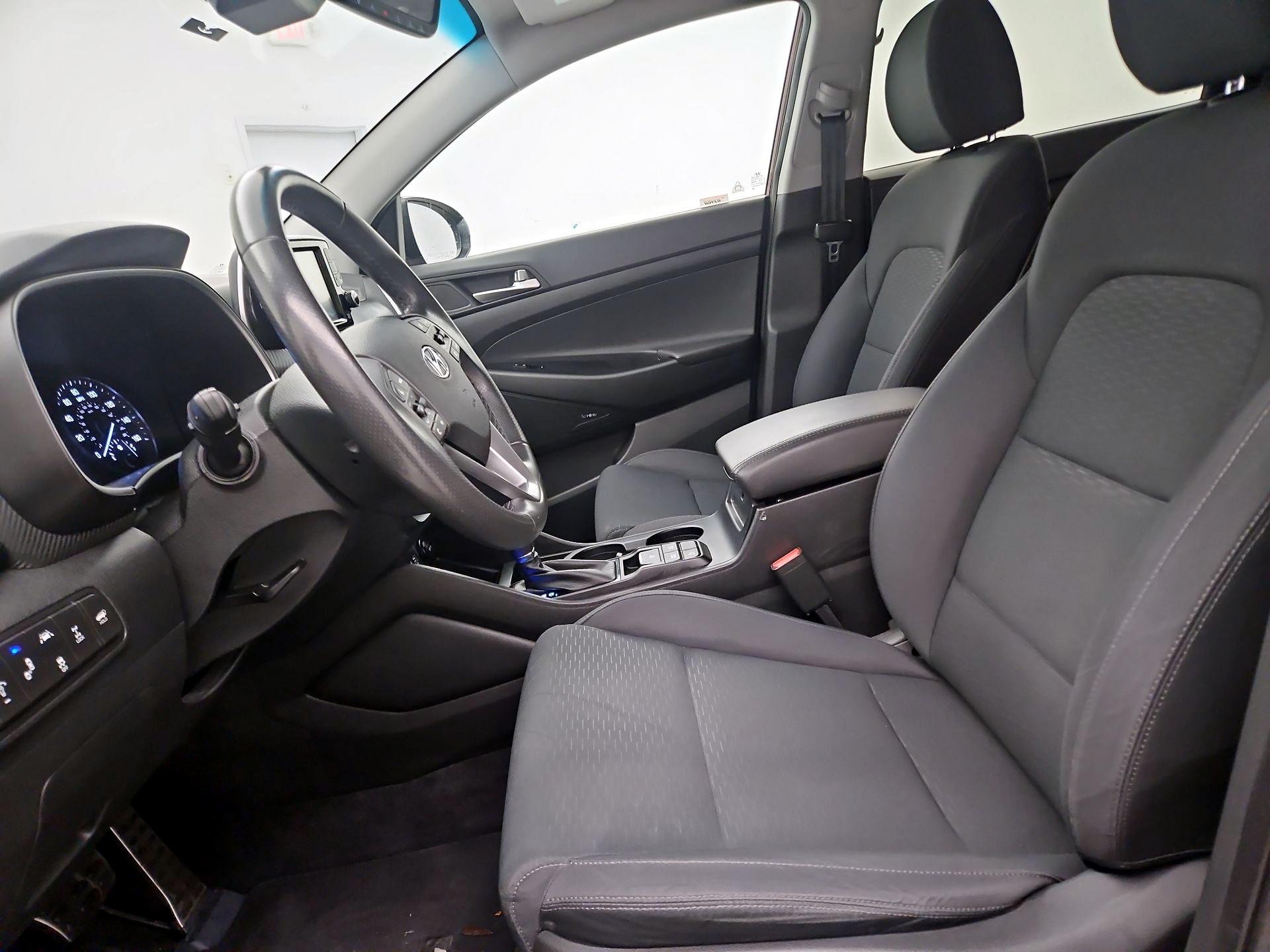 Thumbnail: 2019 Hyundai Tucson - 11