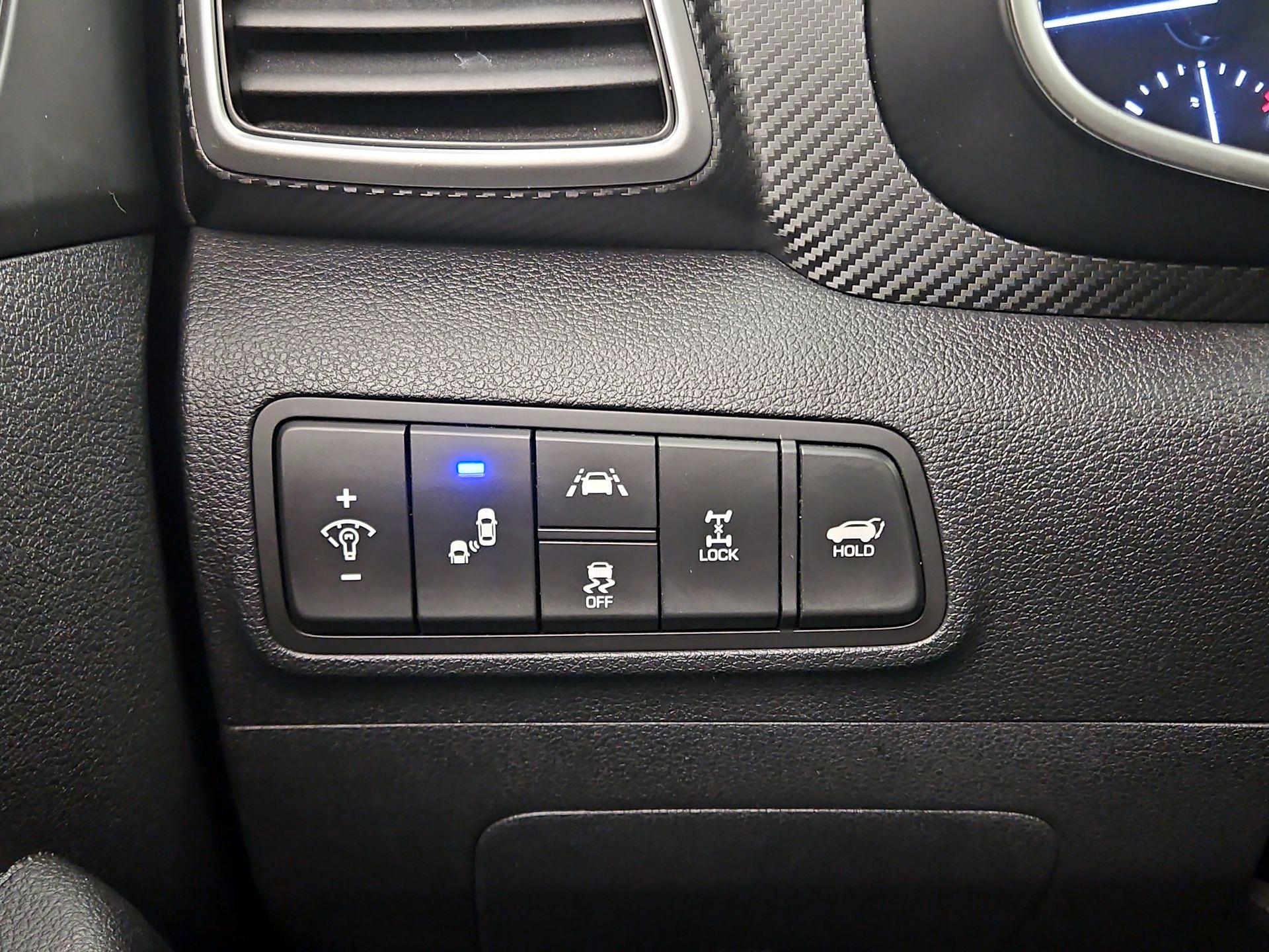 Thumbnail: 2019 Hyundai Tucson - 13