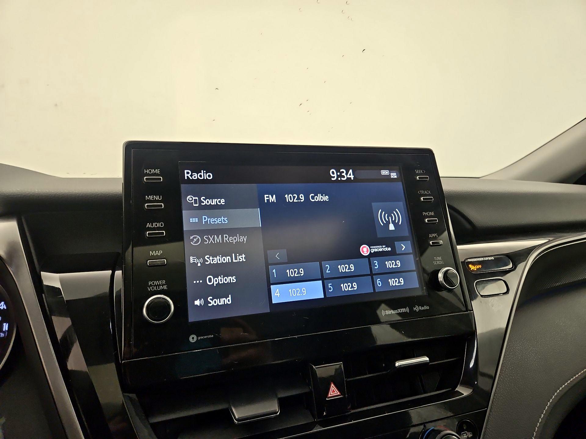 Thumbnail: 2022 Toyota Camry - 15