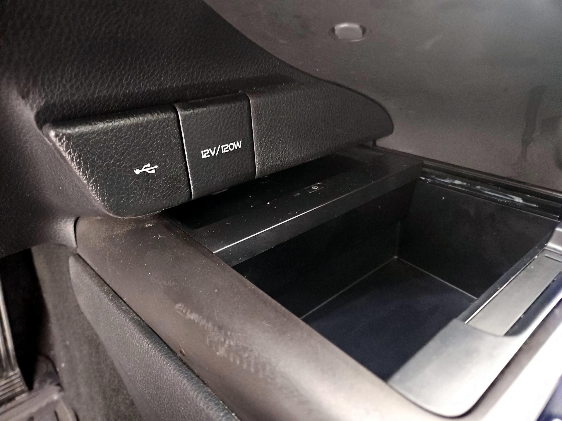 Thumbnail: 2022 Toyota Camry - 18