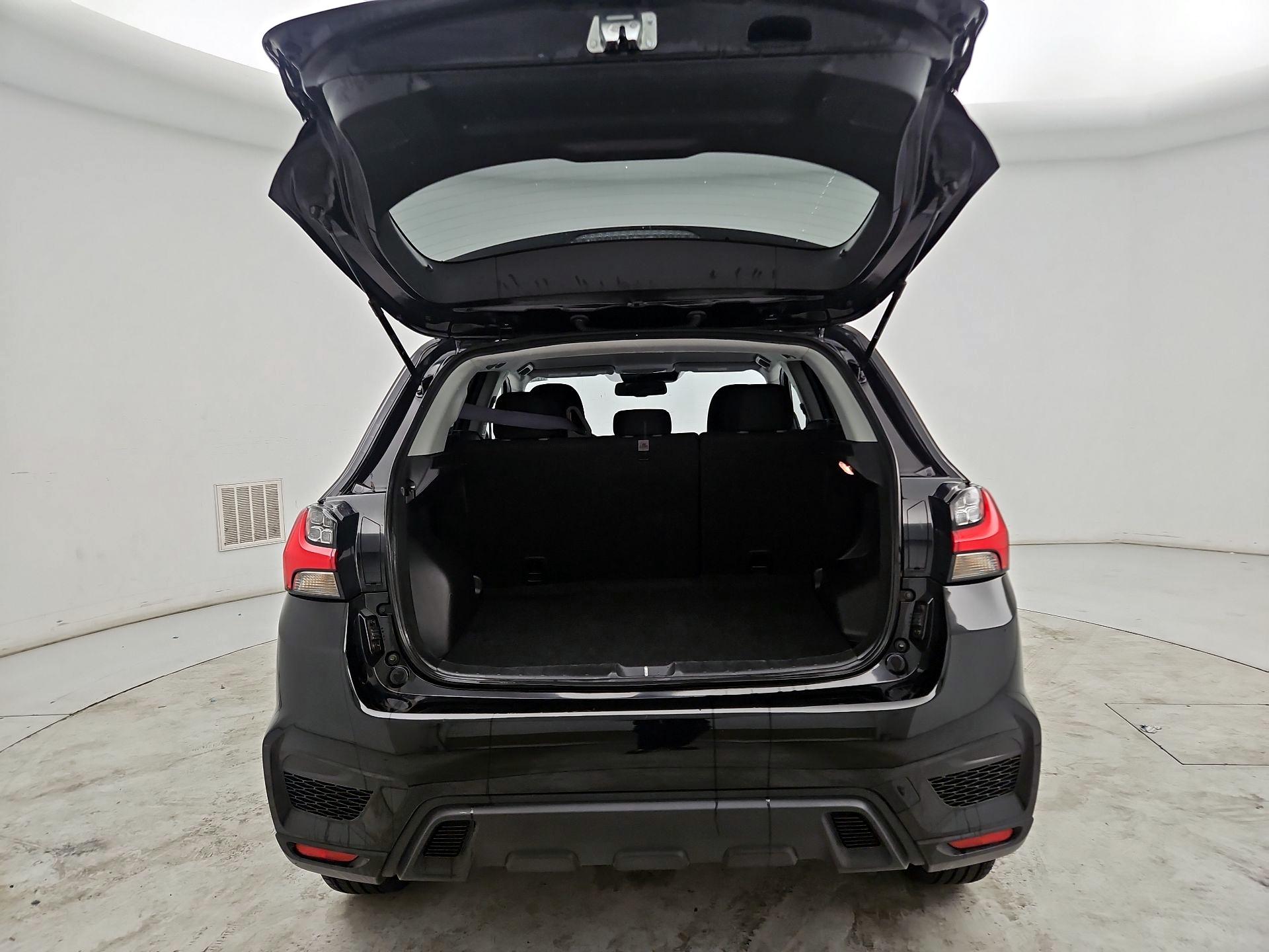 Thumbnail: 2024 Mitsubishi Outlander Sport - 20