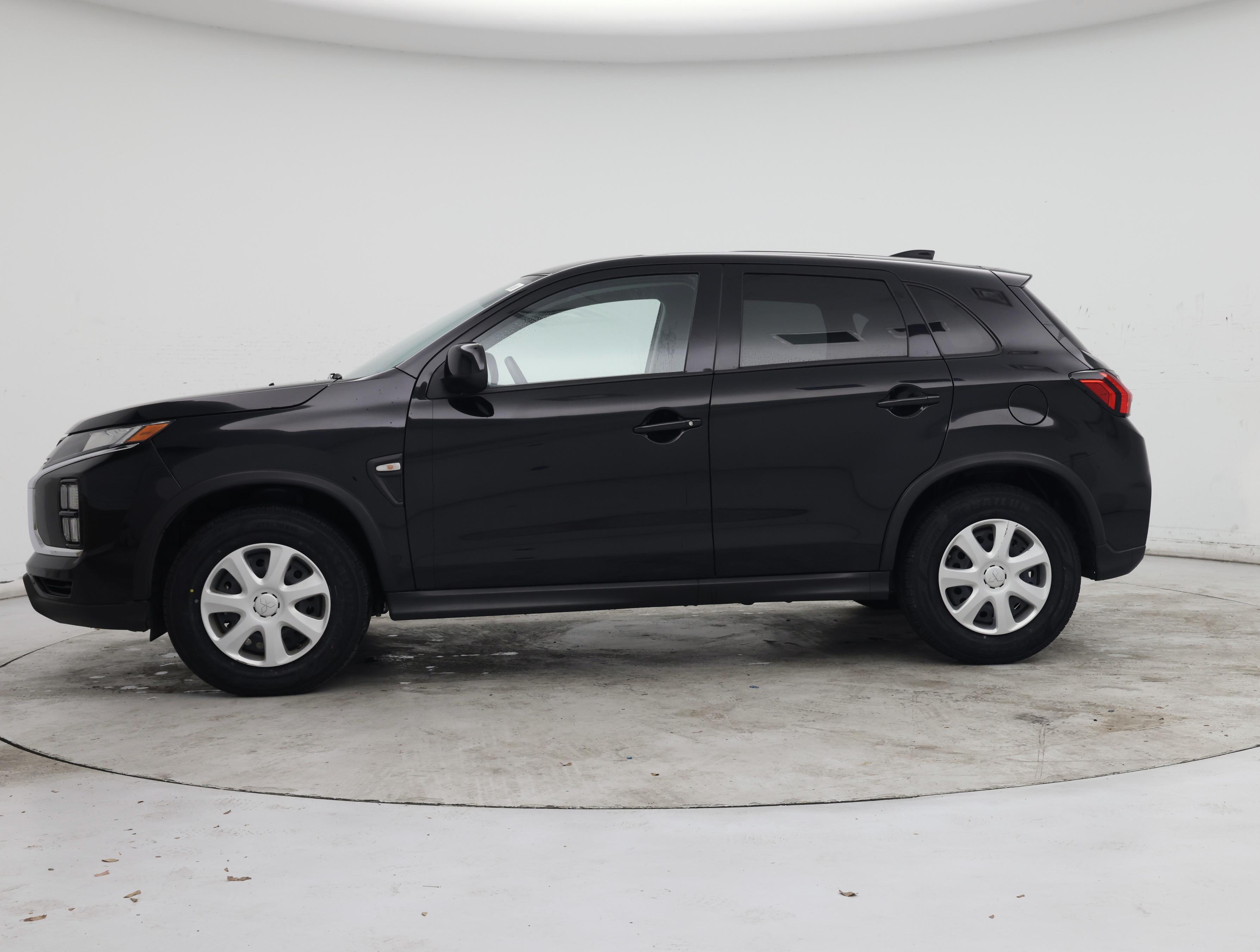 Thumbnail: 2024 Mitsubishi Outlander Sport - 3