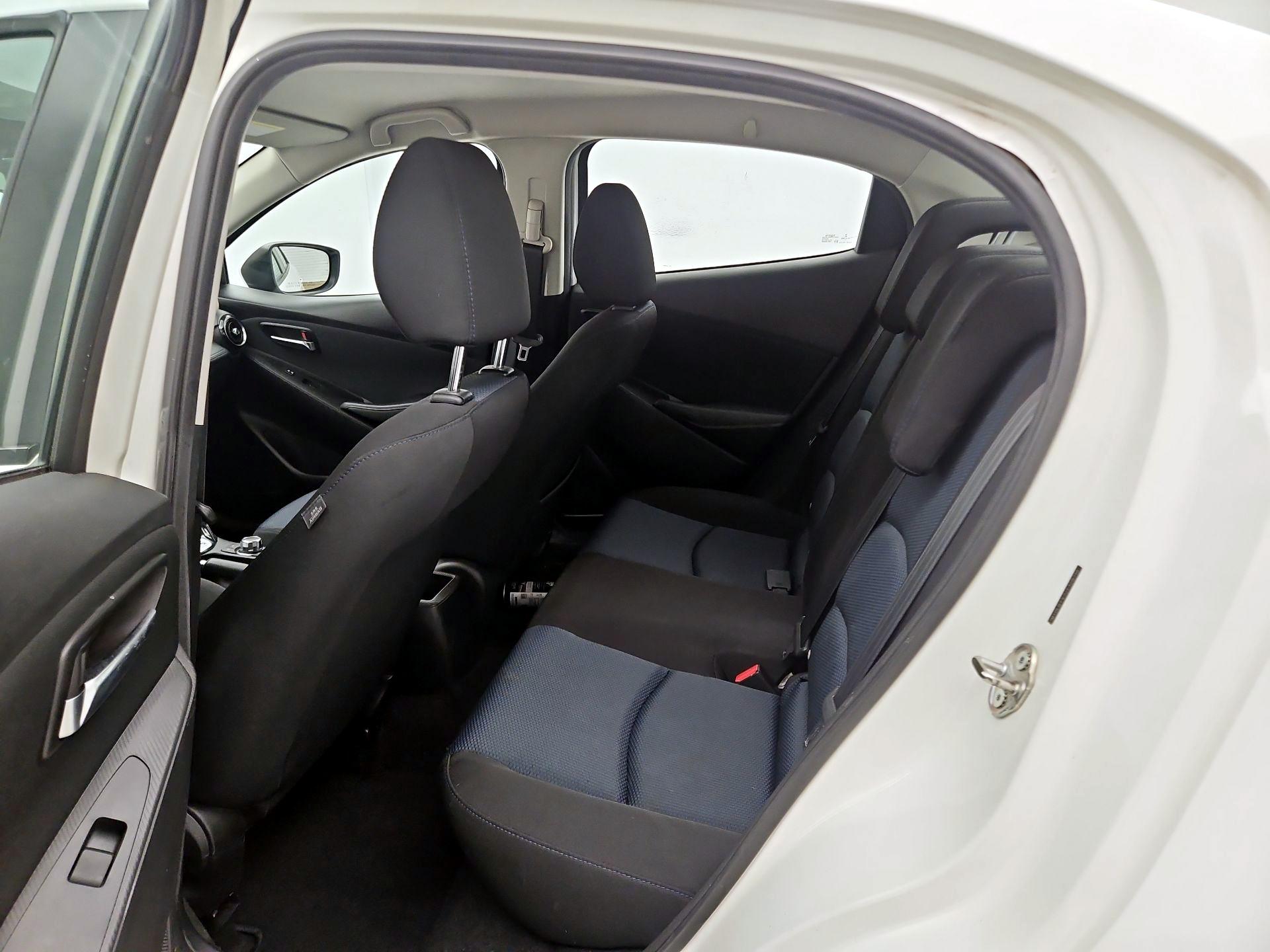 Thumbnail: 2018 Toyota Yaris iA - 19