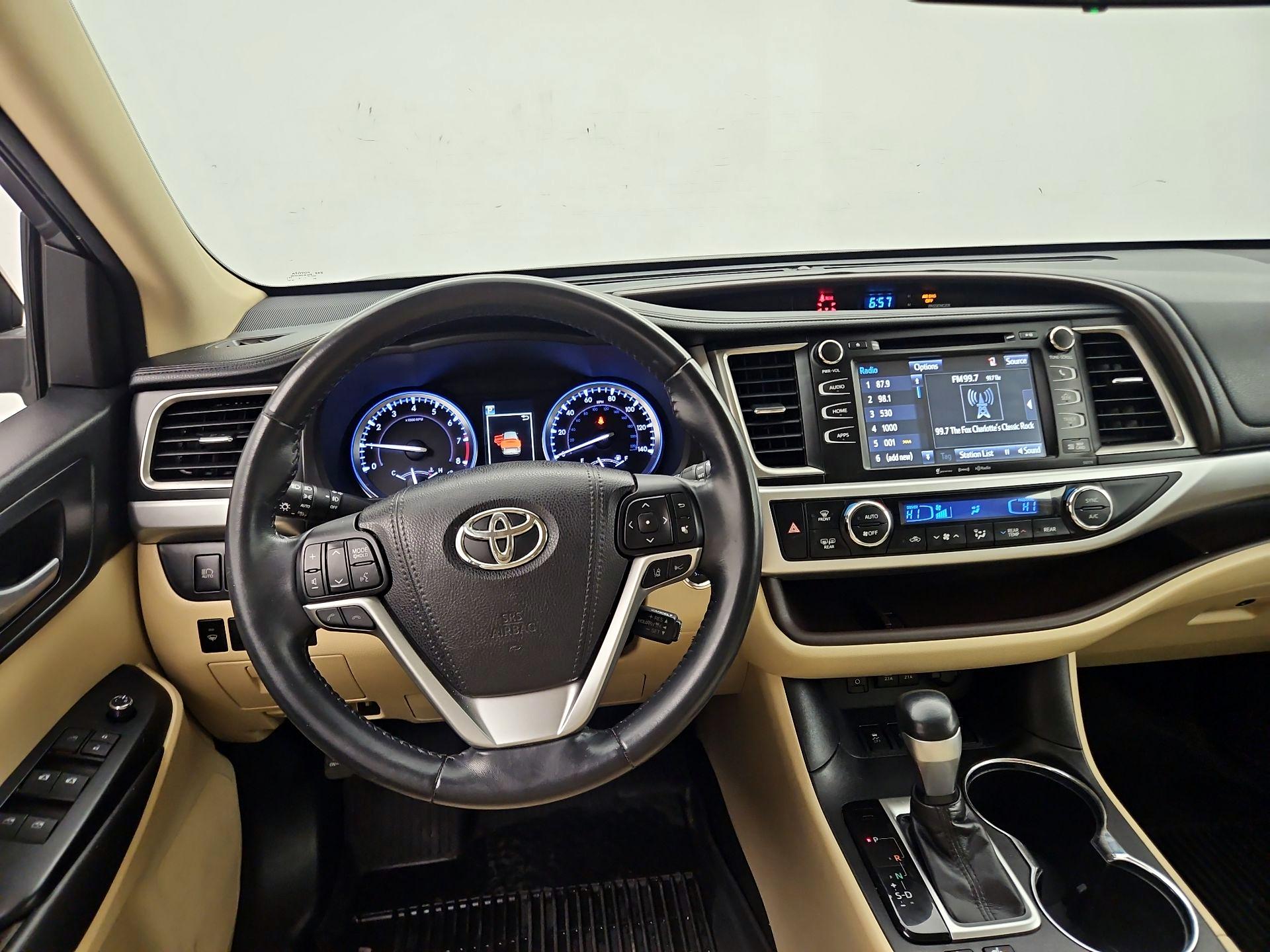 Thumbnail: 2018 Toyota Highlander - 10