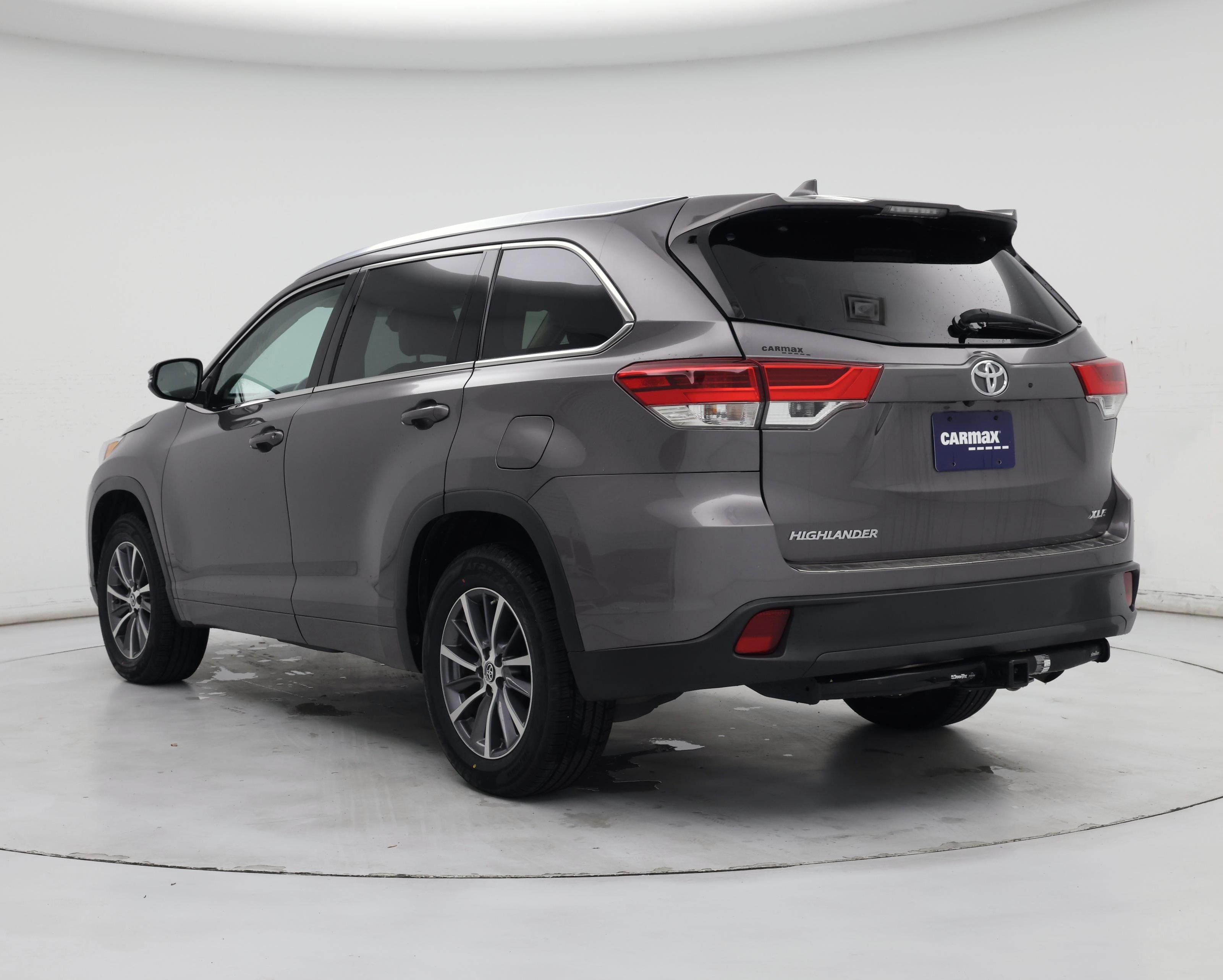 Thumbnail: 2018 Toyota Highlander - 2