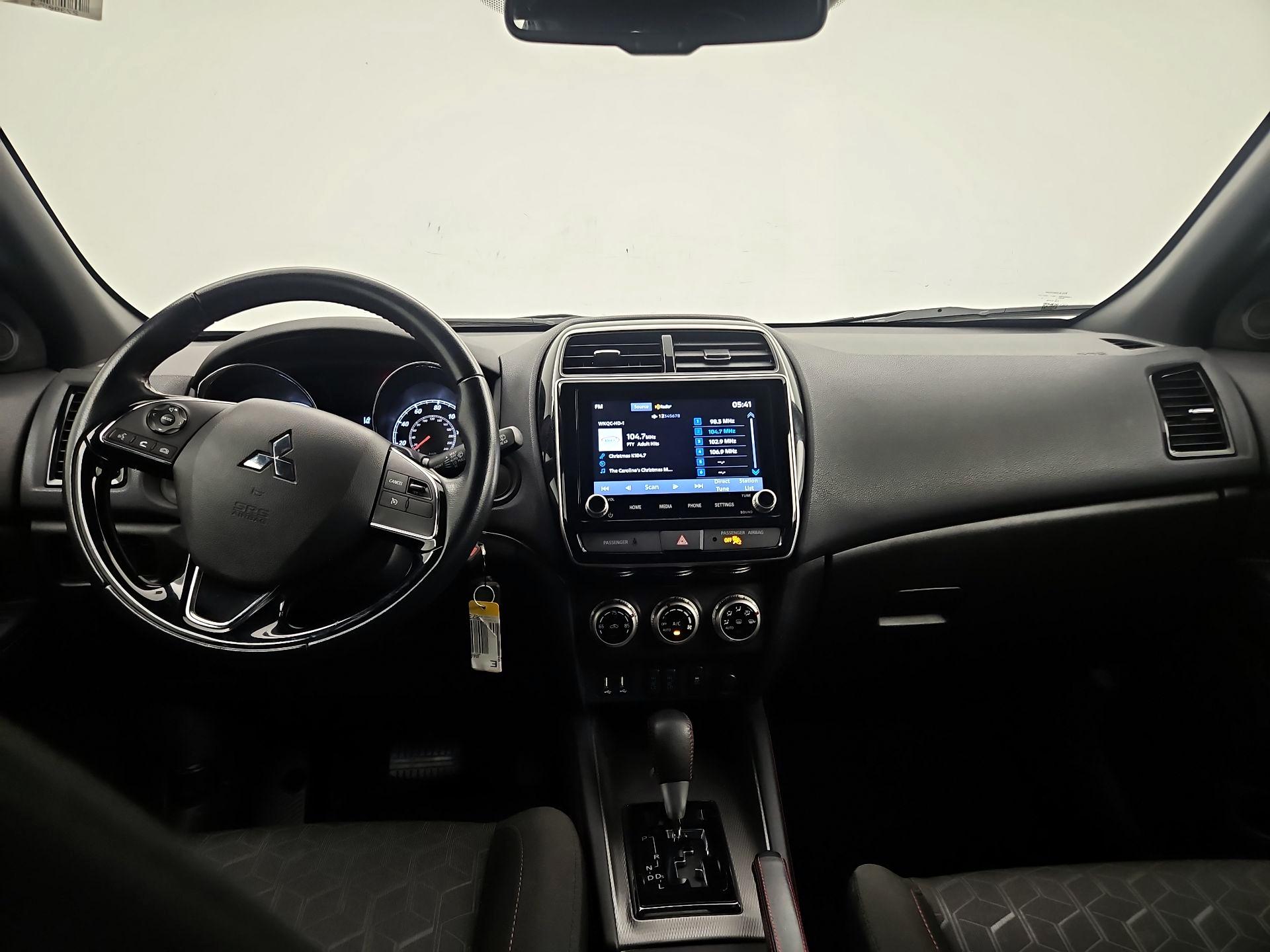 Thumbnail: 2021 Mitsubishi Outlander Sport - 9