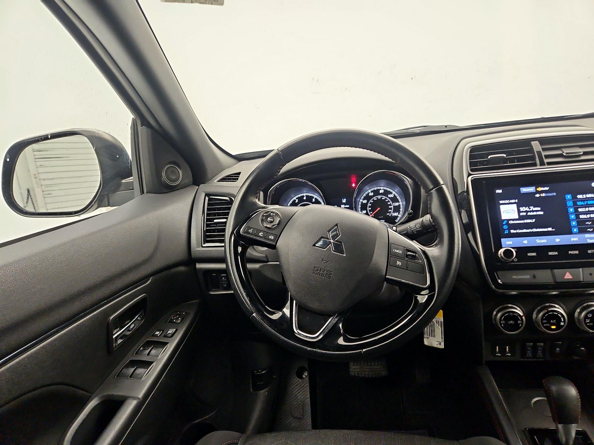 Thumbnail: 2021 Mitsubishi Outlander Sport - 10