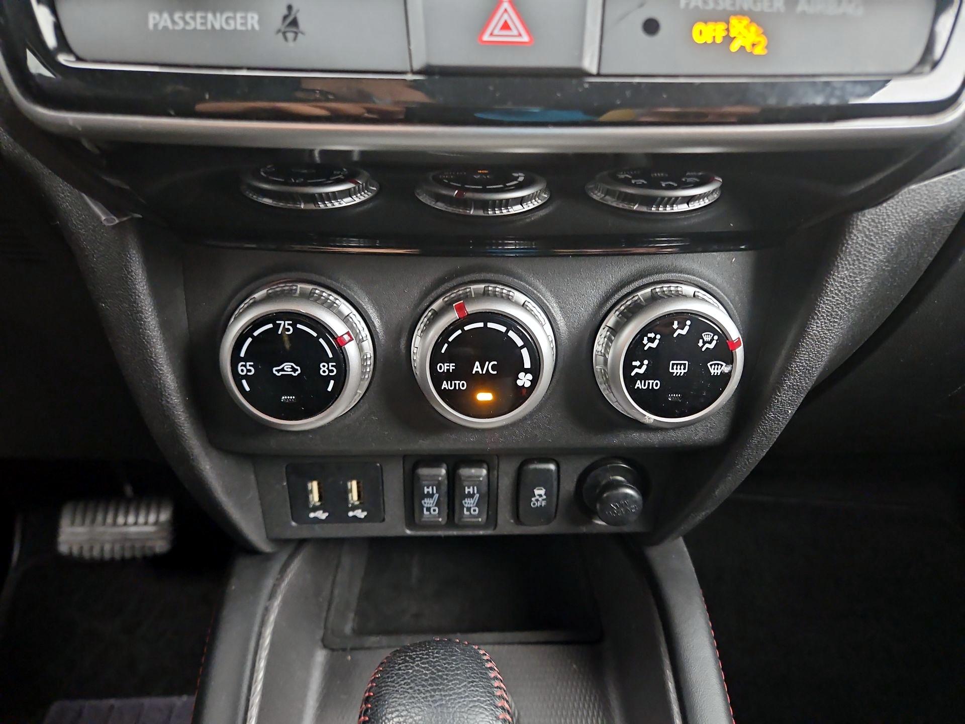 Thumbnail: 2021 Mitsubishi Outlander Sport - 16