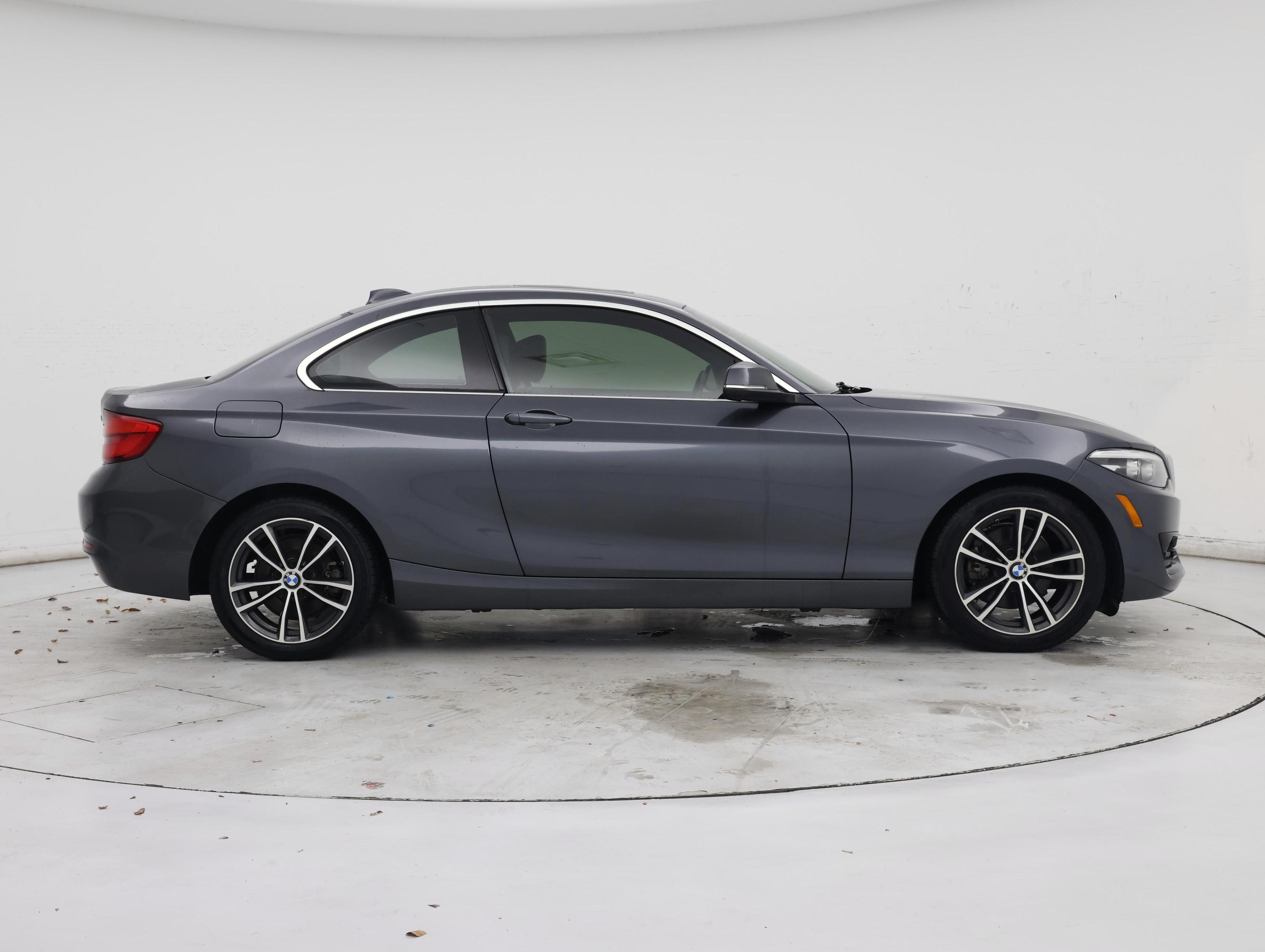 Thumbnail: 2018 BMW 2 Series - 7