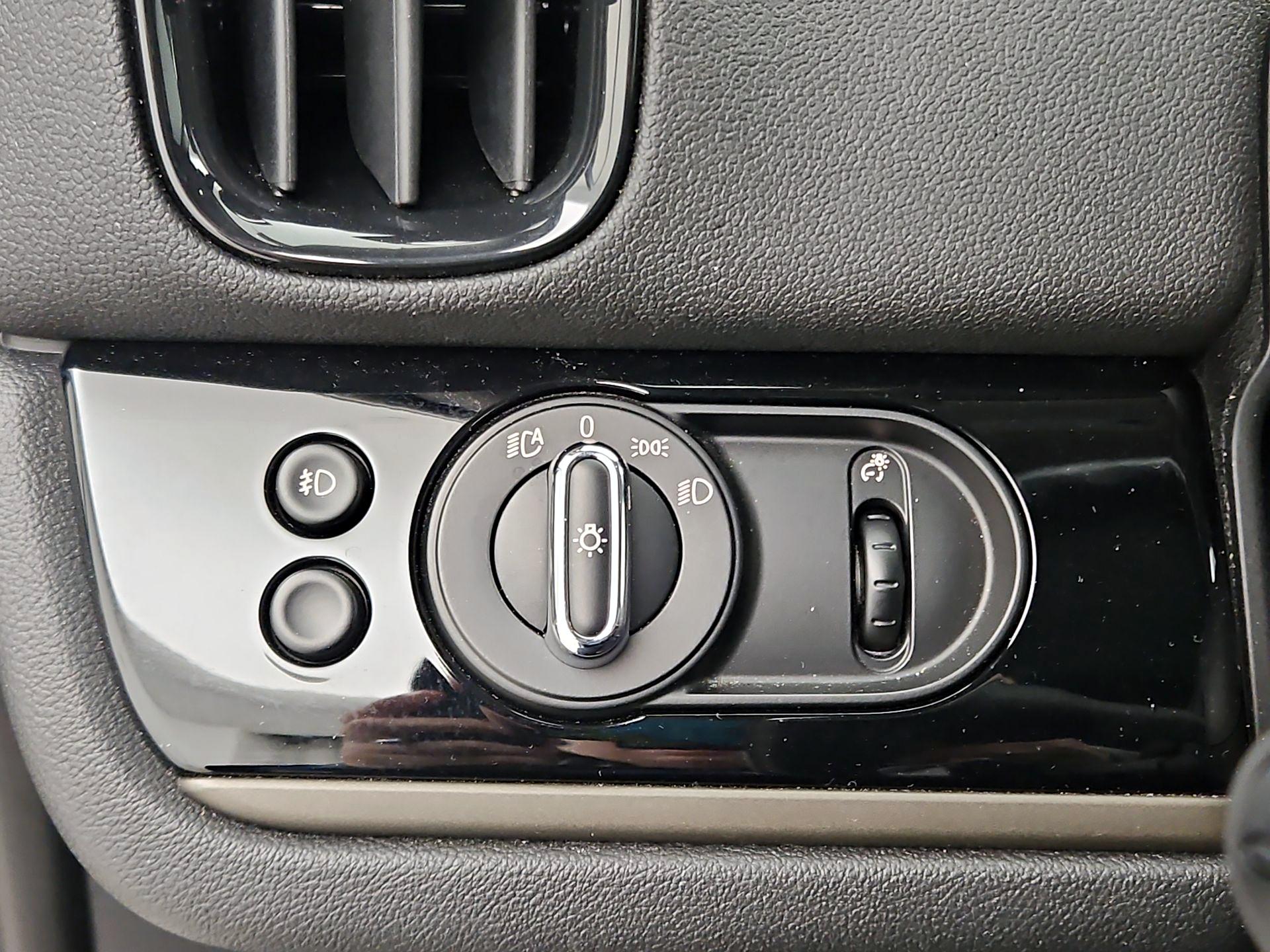 Thumbnail: 2021 MINI Cooper Countryman - 13