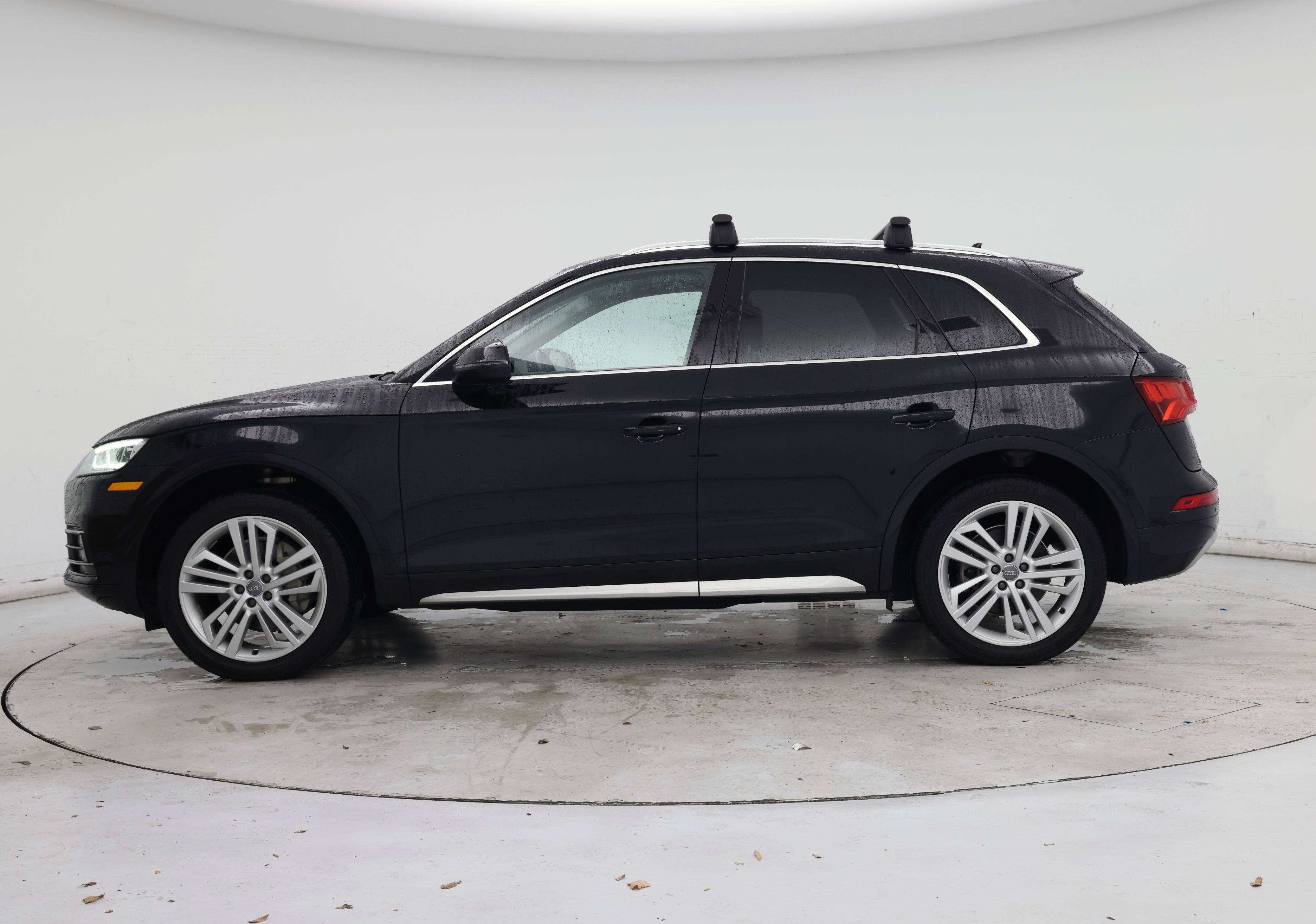 Thumbnail: 2019 Audi Q5 - 3