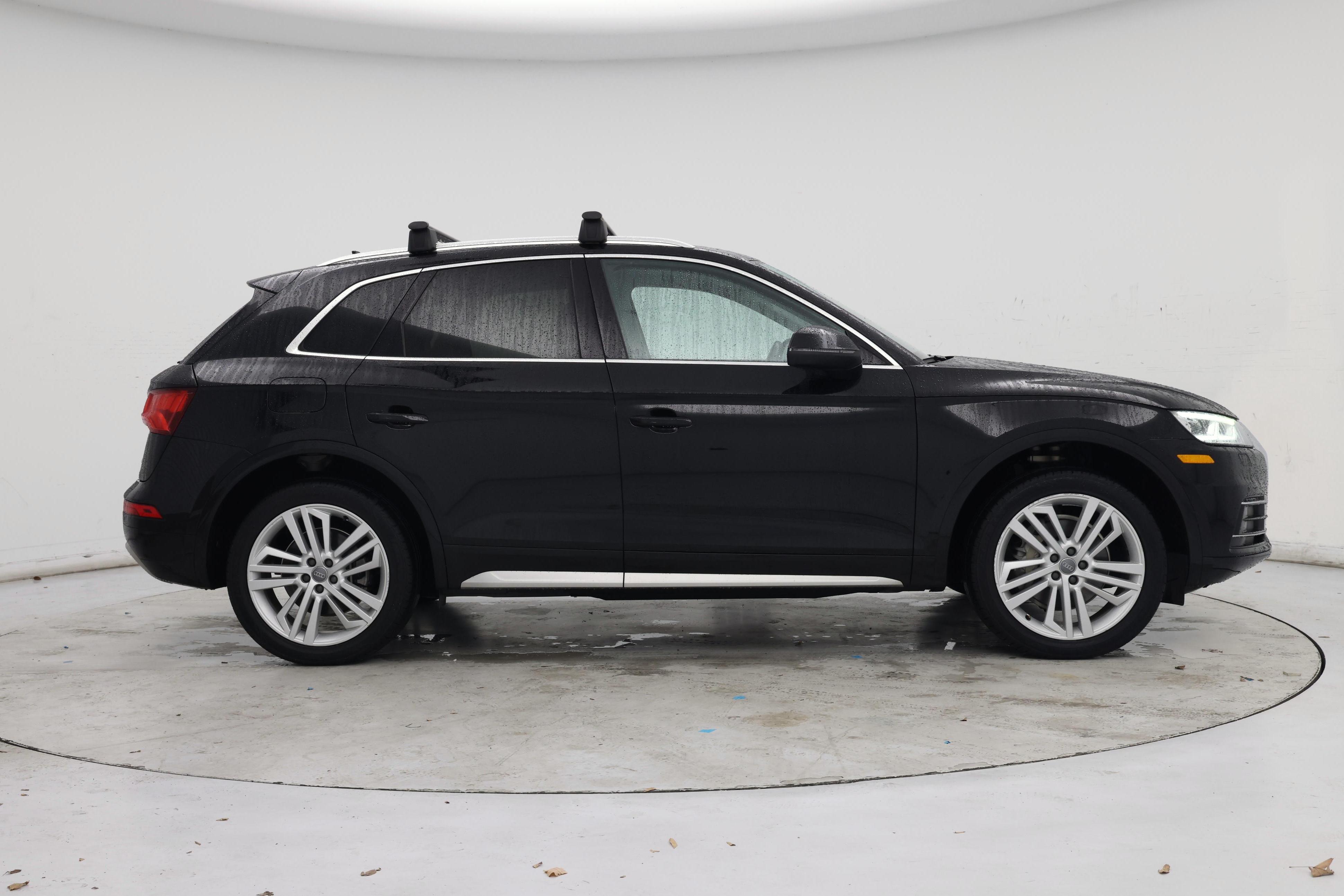 Thumbnail: 2019 Audi Q5 - 7