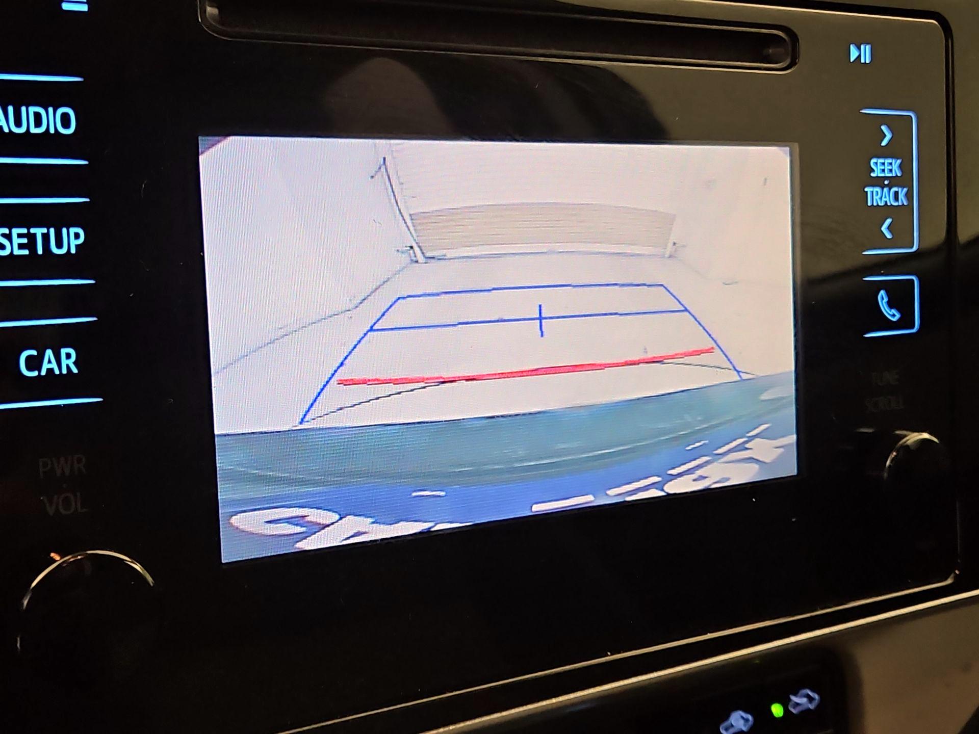 Thumbnail: 2018 Toyota Corolla - 14