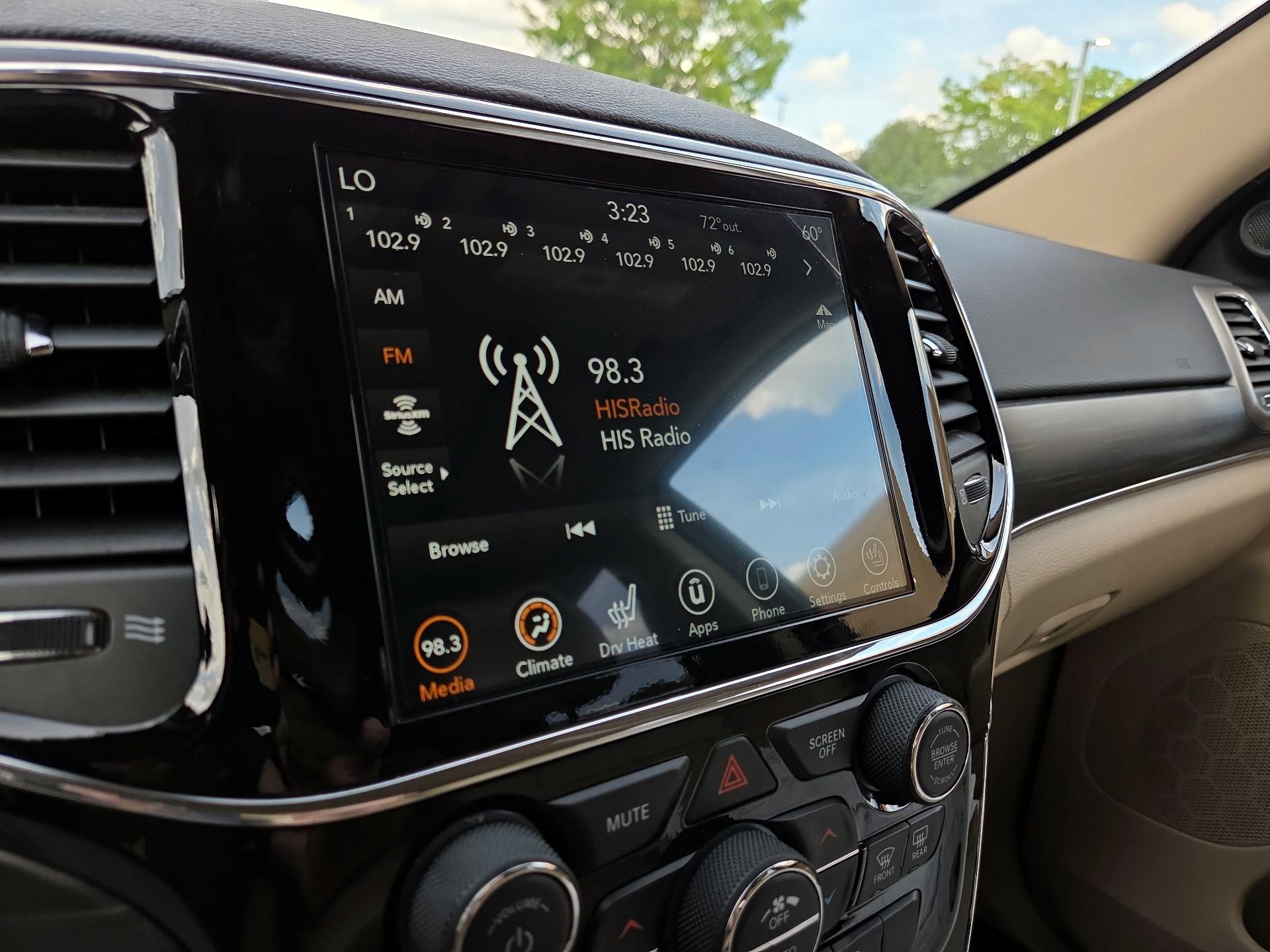 Thumbnail: 2020 Jeep Grand Cherokee - 15