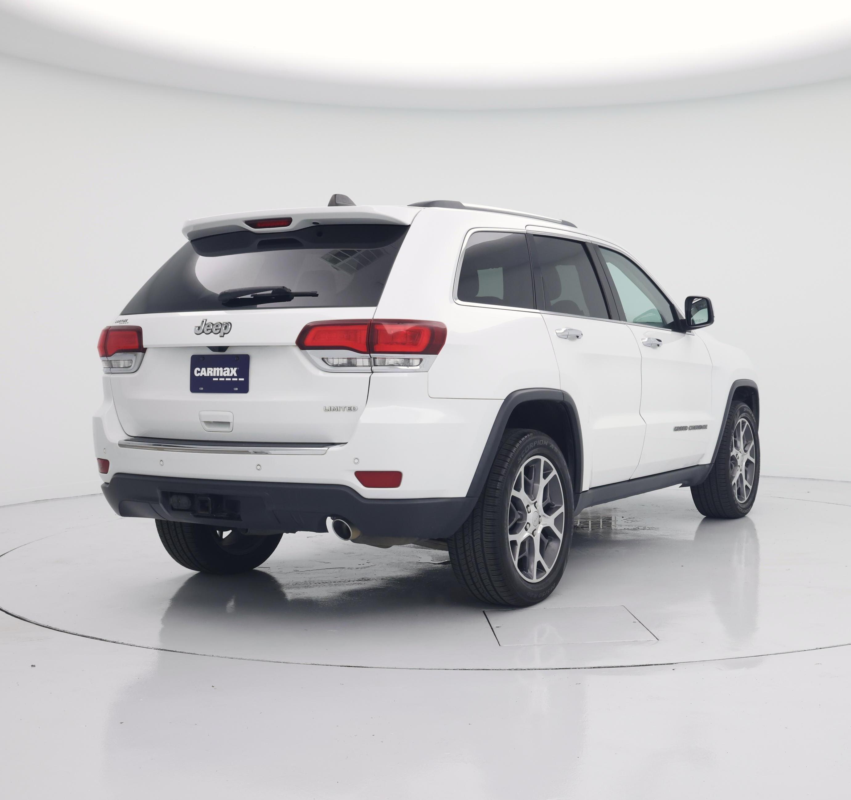 Thumbnail: 2020 Jeep Grand Cherokee - 8