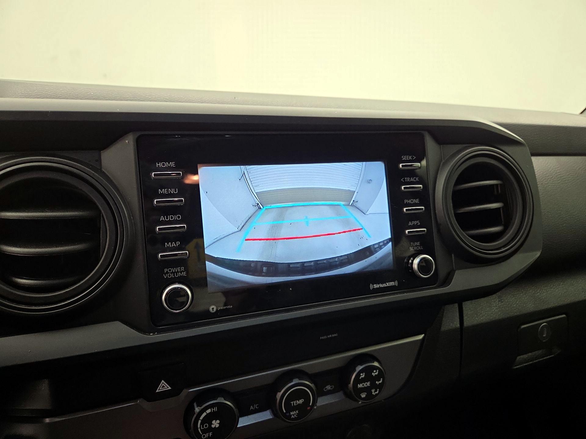 Thumbnail: 2022 Toyota Tacoma - 14