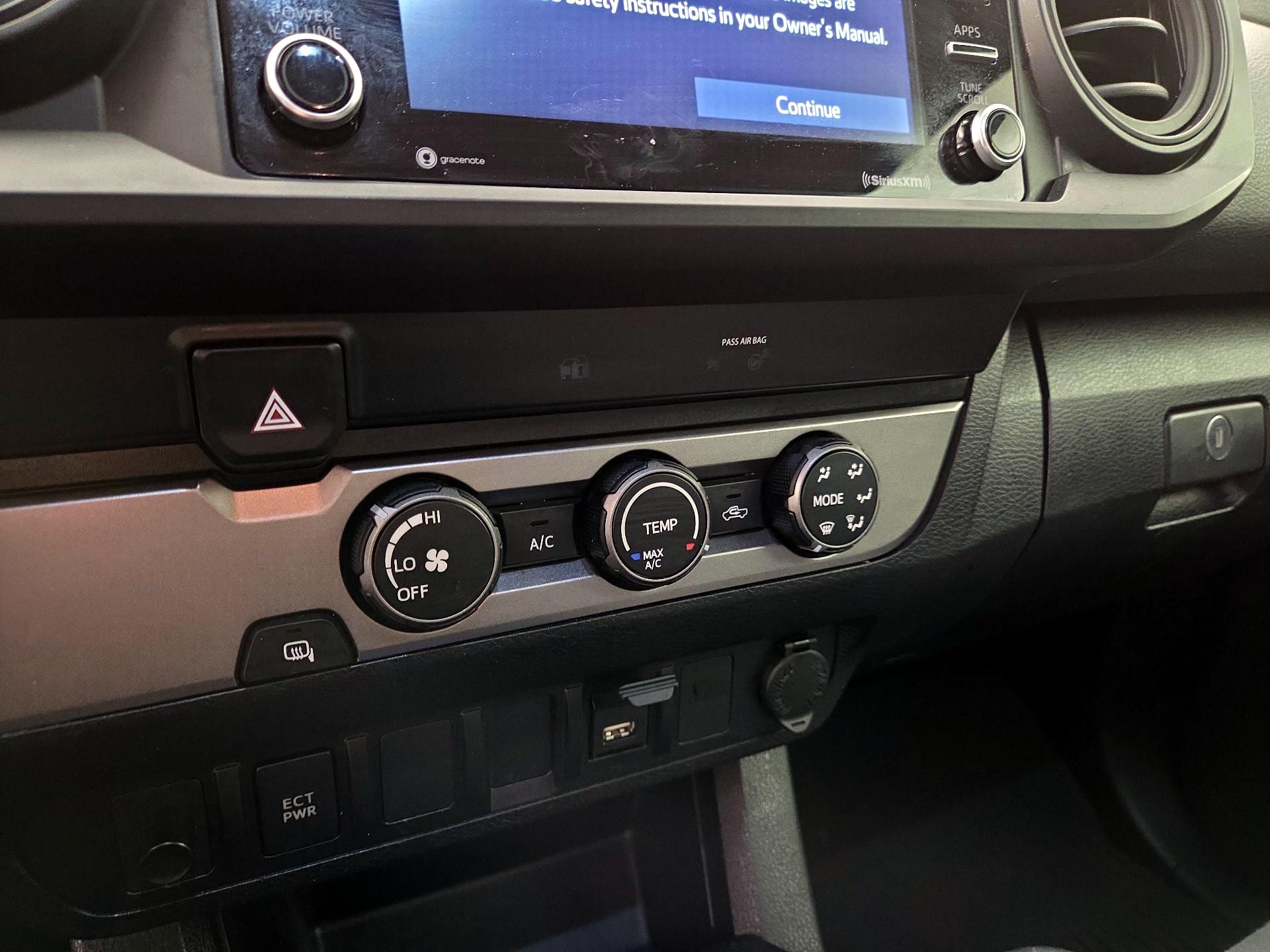 Thumbnail: 2022 Toyota Tacoma - 16