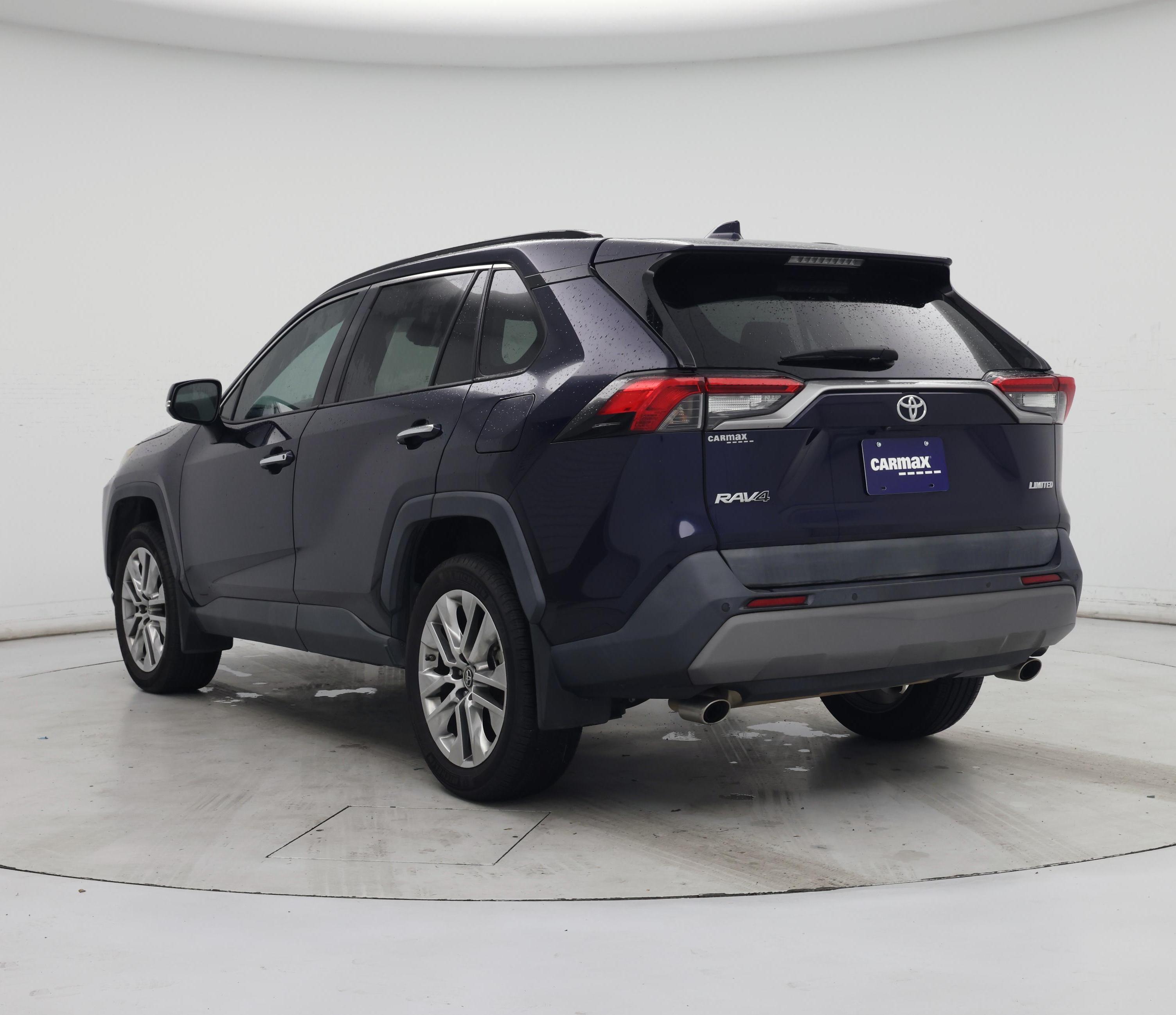 Thumbnail: 2019 Toyota RAV4 - 2