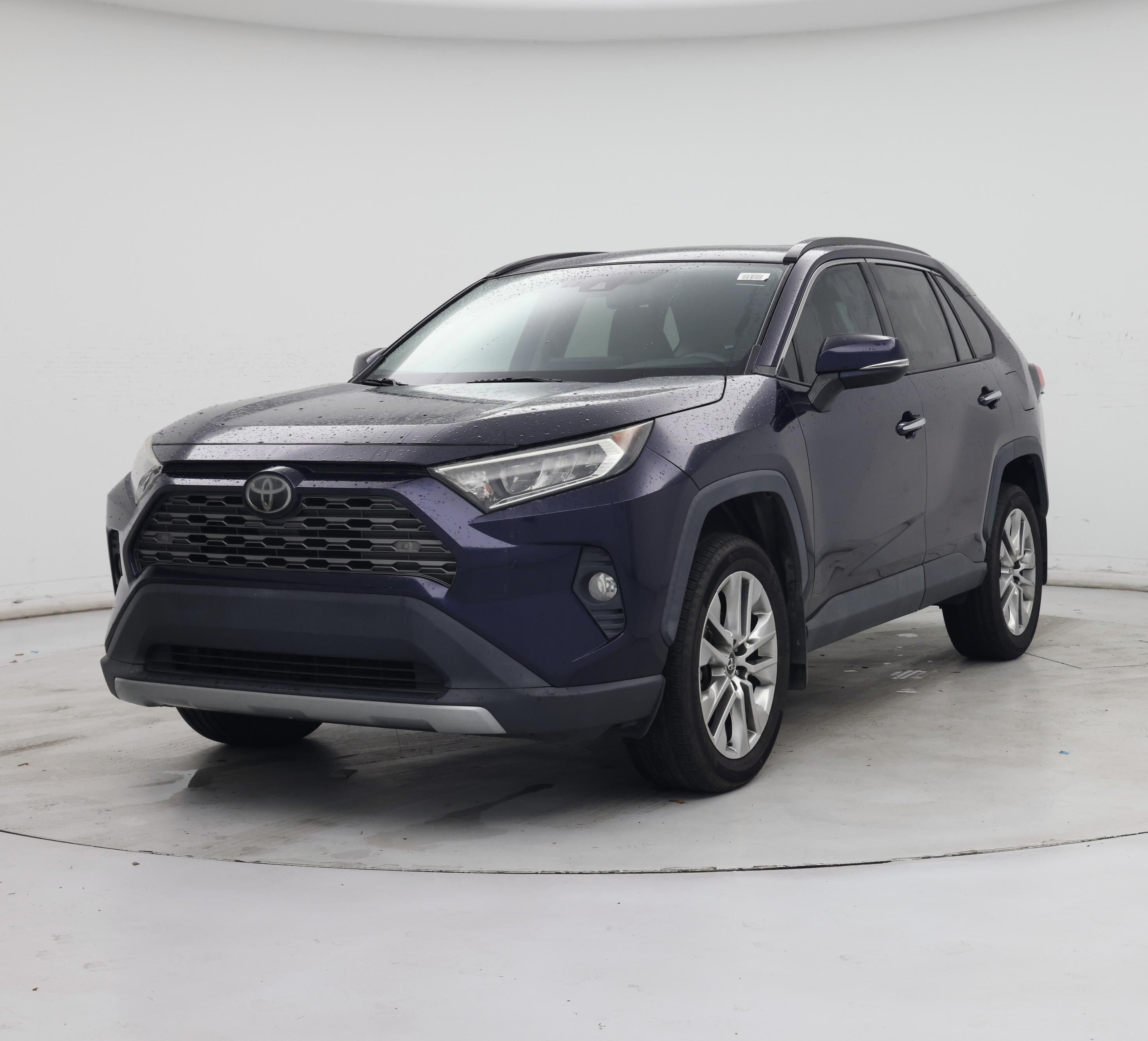 Thumbnail: 2019 Toyota RAV4 - 4