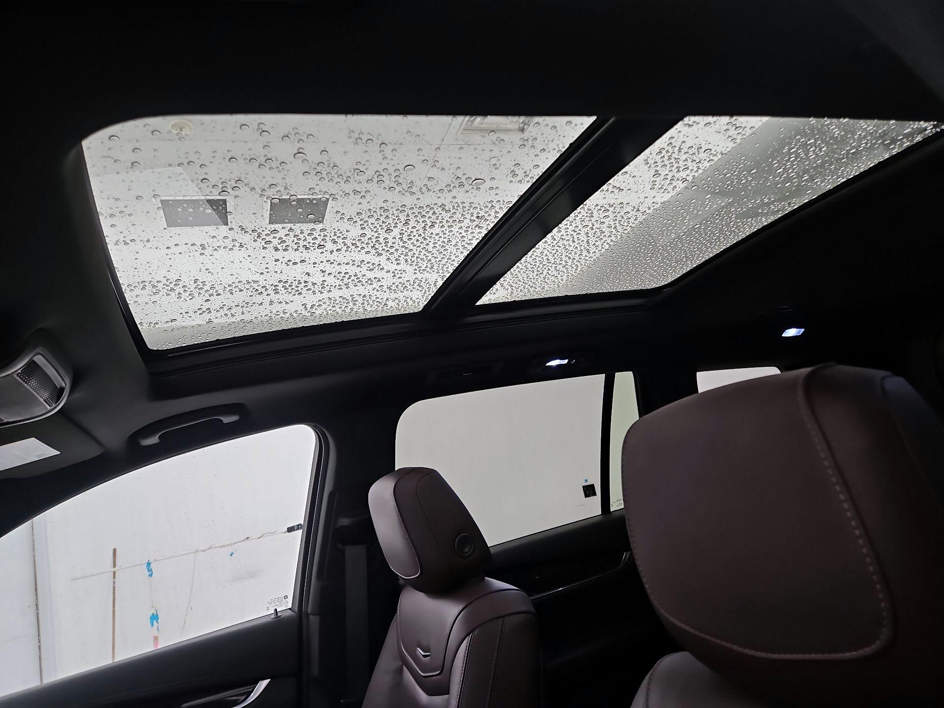 Thumbnail: 2020 Cadillac XT6 - 20