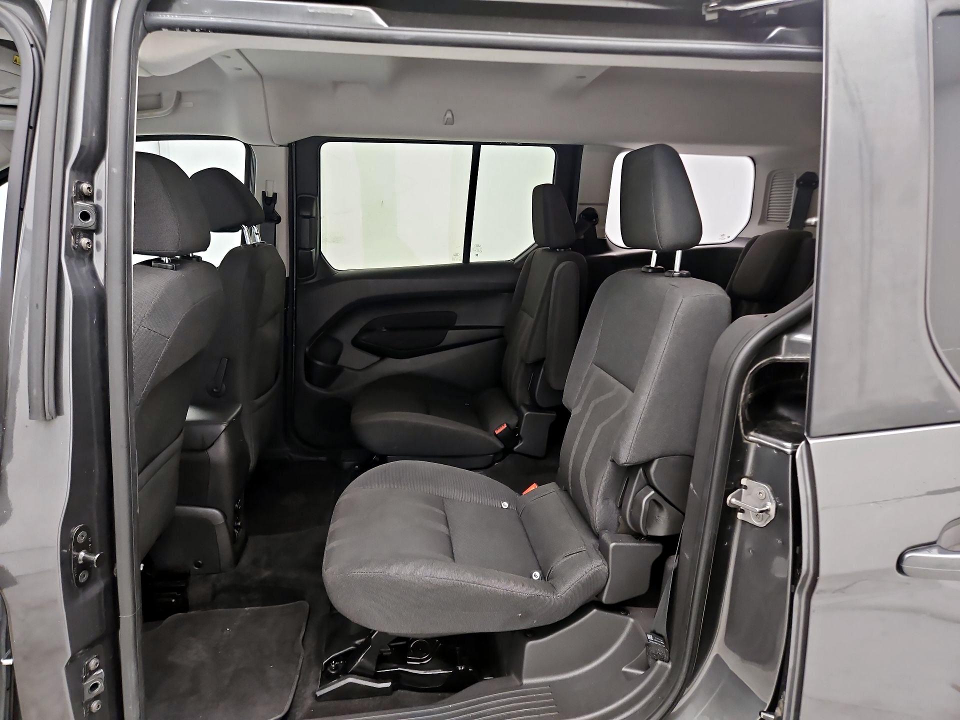 Thumbnail: 2018 Ford Transit Series - 18