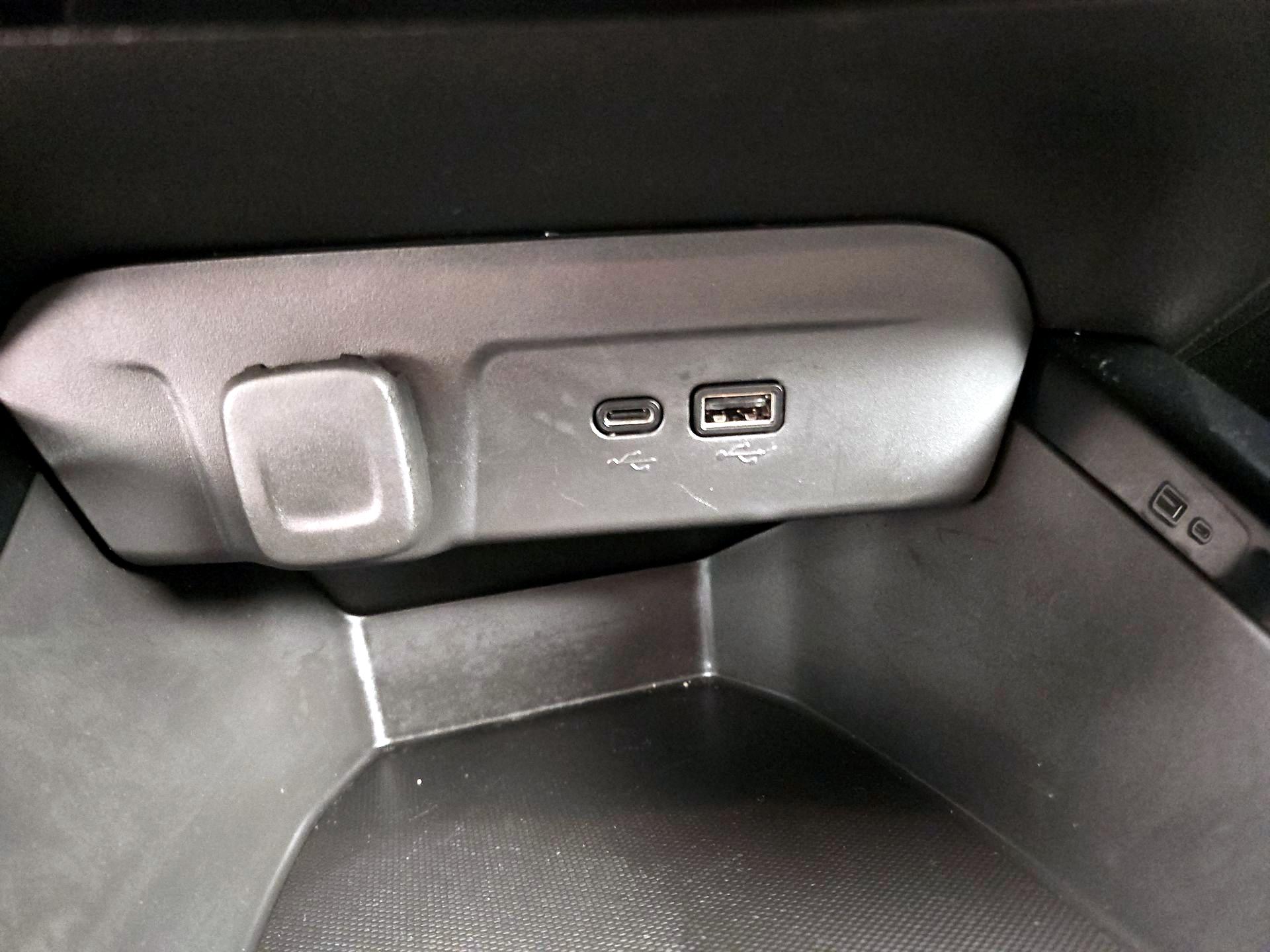 Thumbnail: 2025 Chevrolet Trax - 18