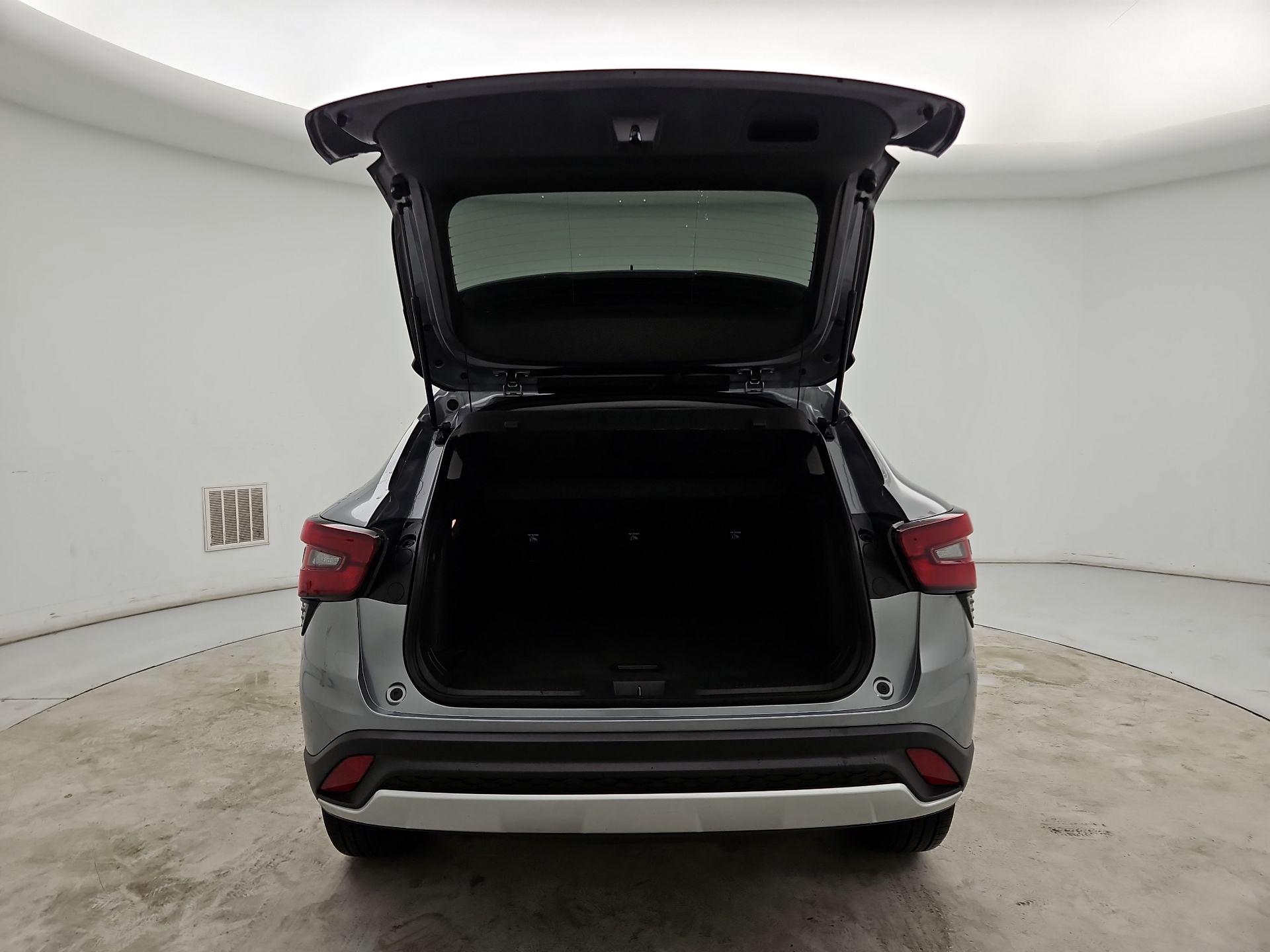 Thumbnail: 2025 Chevrolet Trax - 20