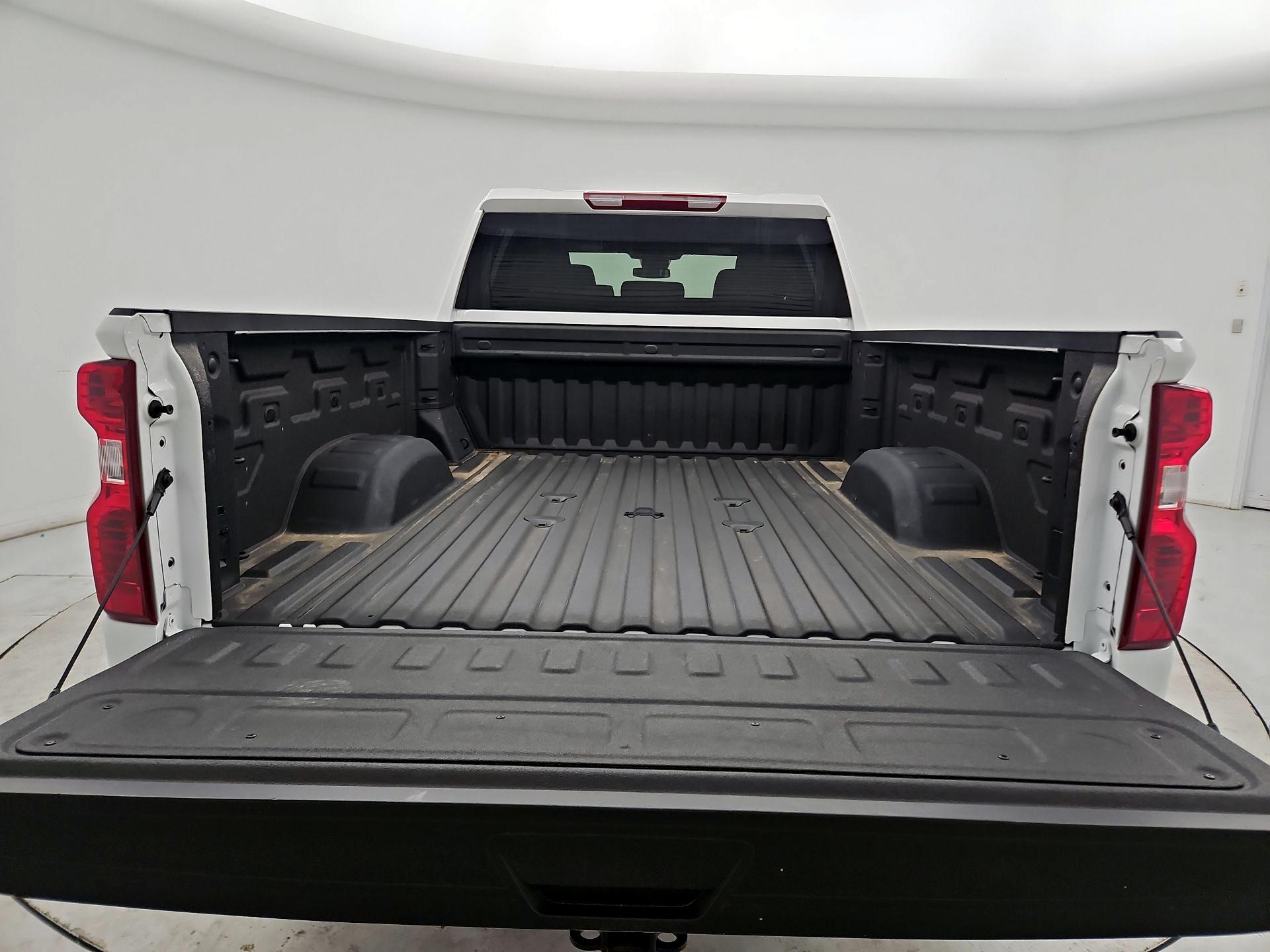 Thumbnail: 2025 Chevrolet Silverado 2500 - 20