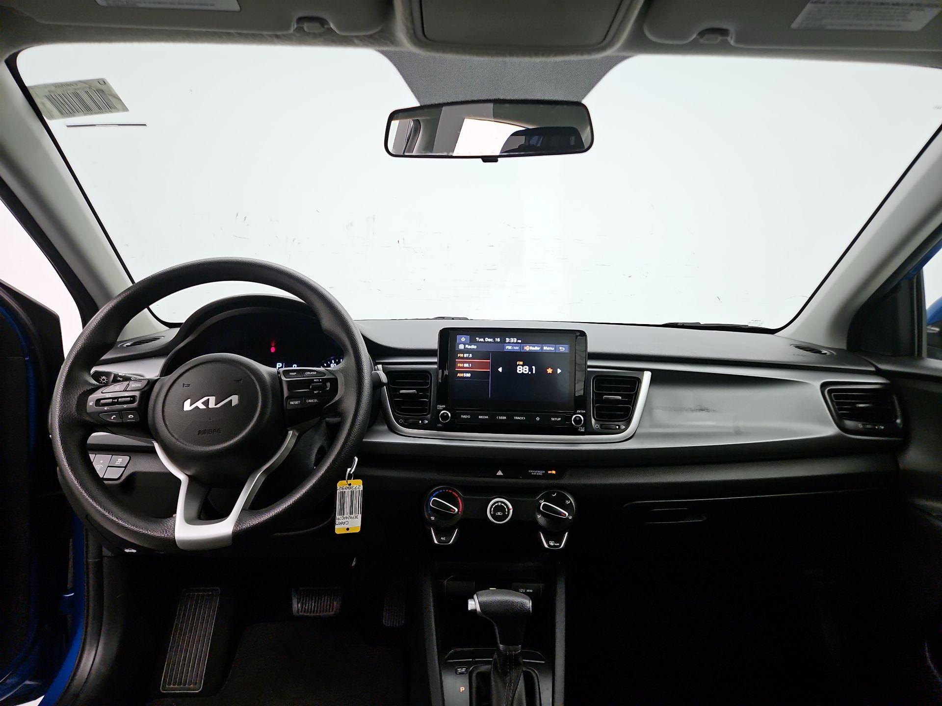 Thumbnail: 2023 Kia Rio - 9