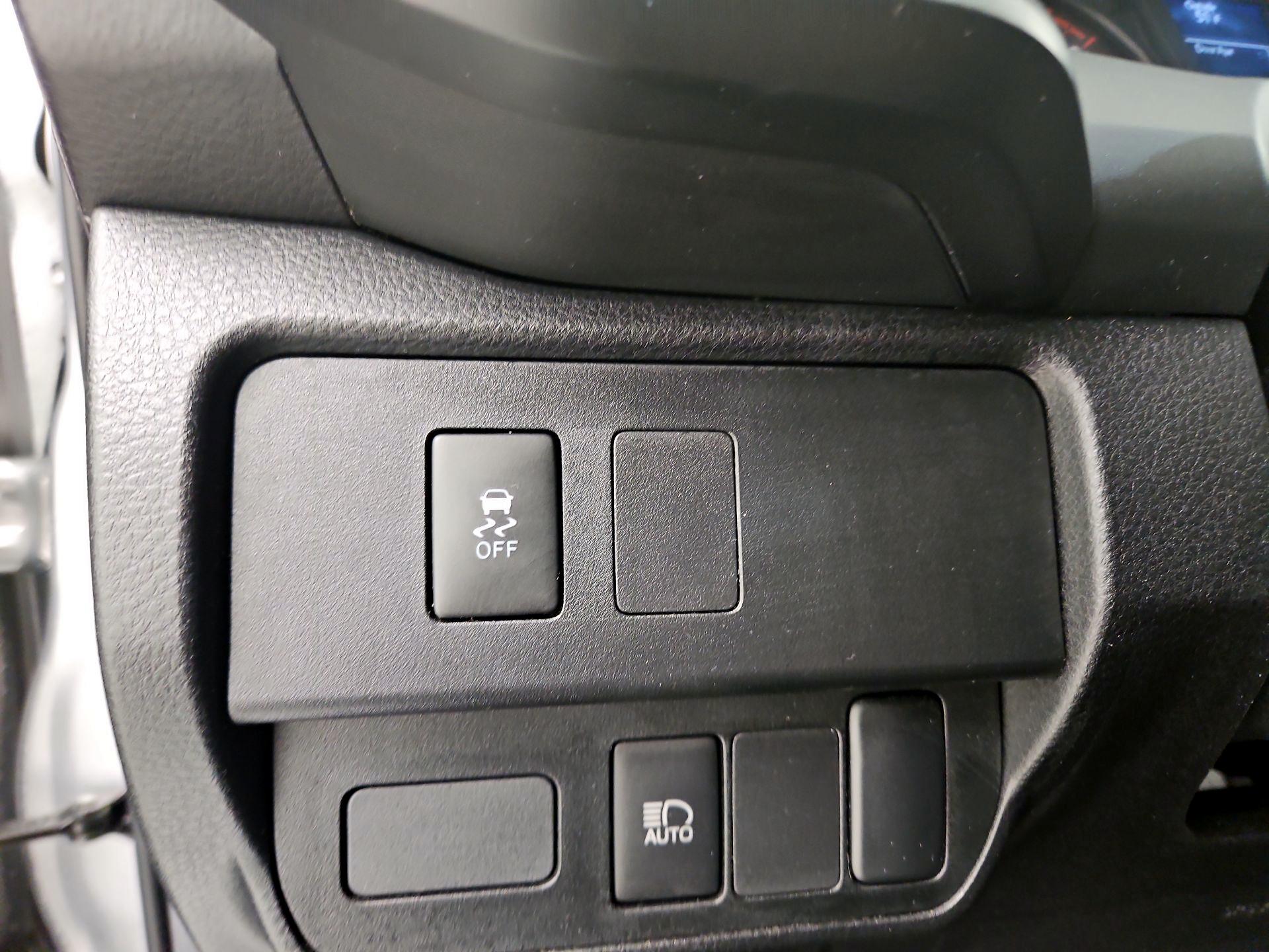 Thumbnail: 2023 Toyota Tacoma - 13