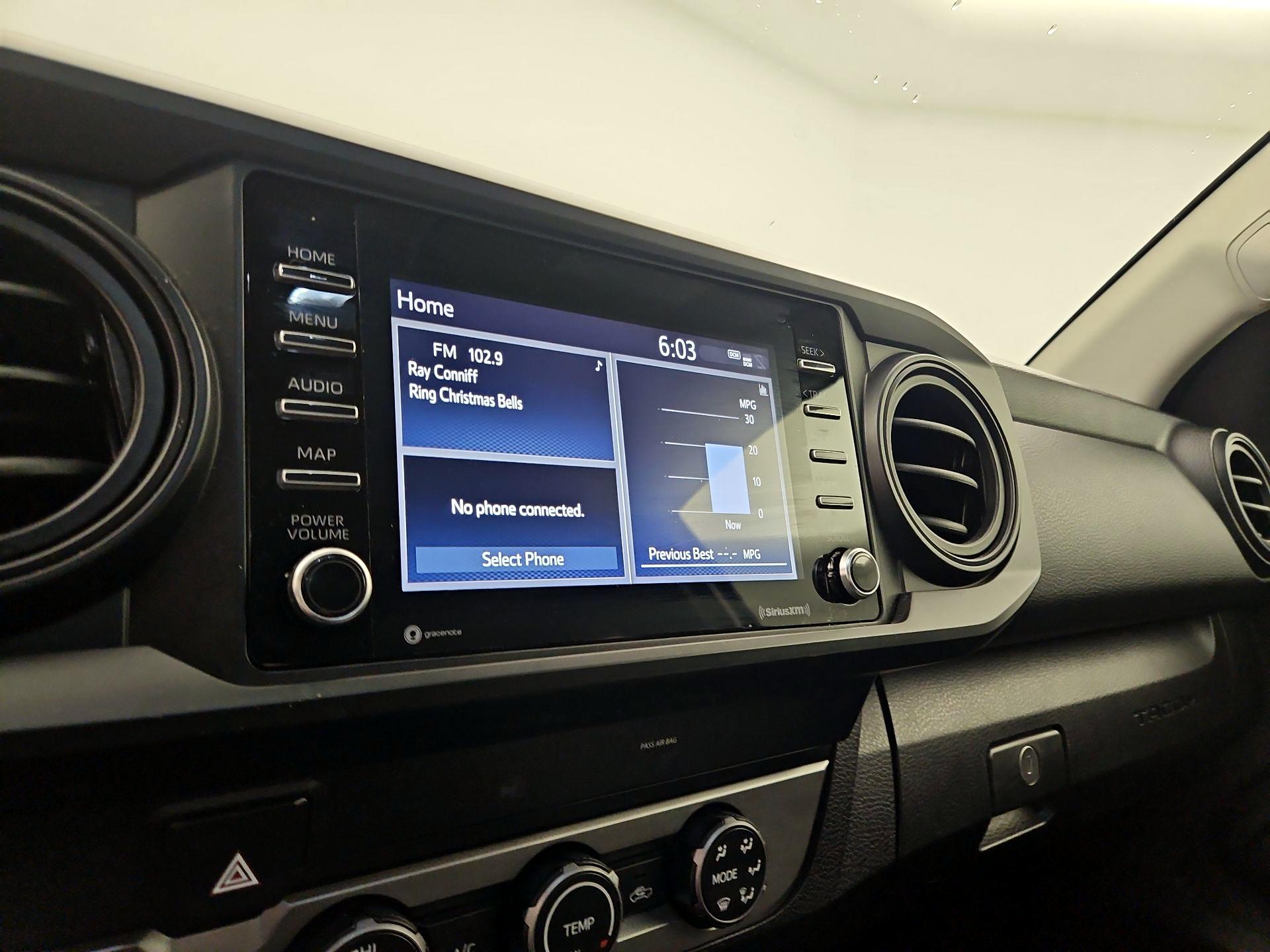 Thumbnail: 2023 Toyota Tacoma - 15