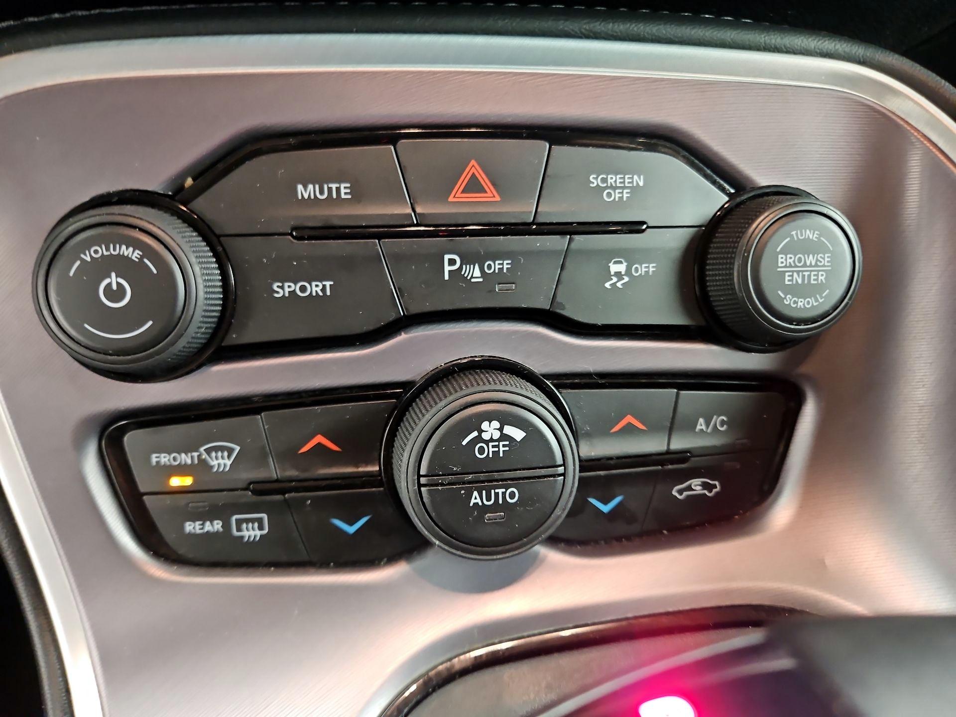 Thumbnail: 2022 Dodge Challenger - 16