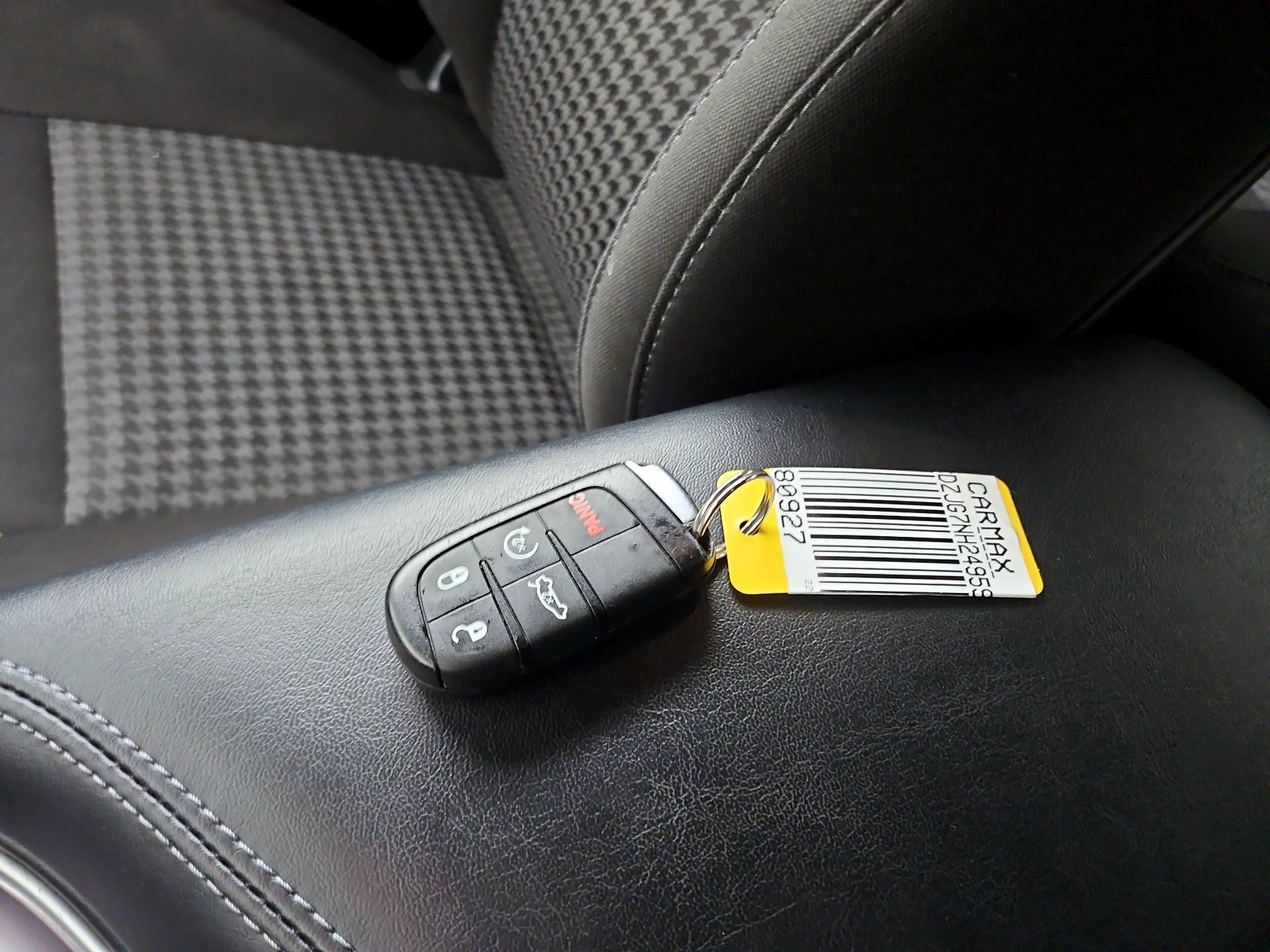 Thumbnail: 2022 Dodge Challenger - 20