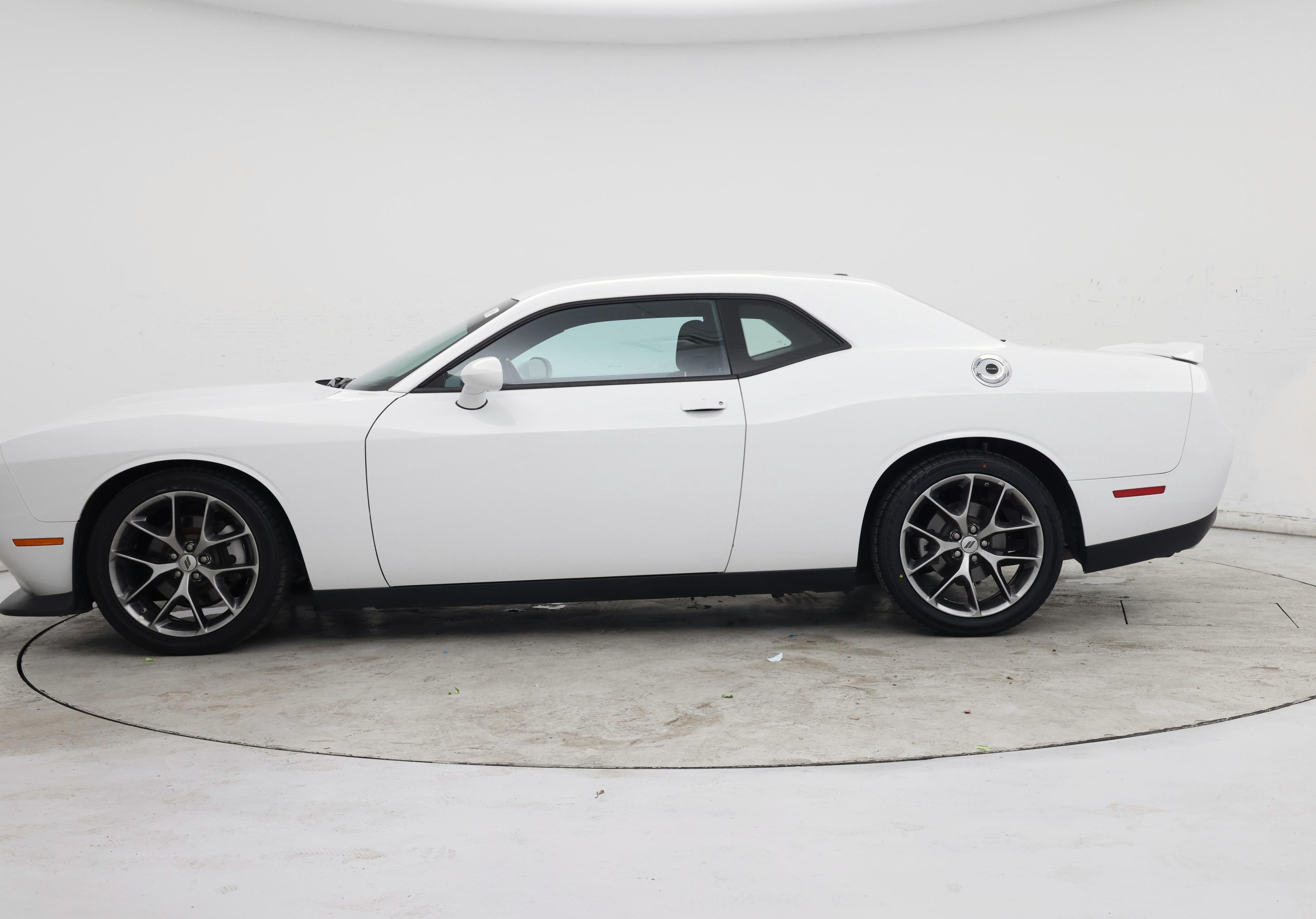 Thumbnail: 2022 Dodge Challenger - 3