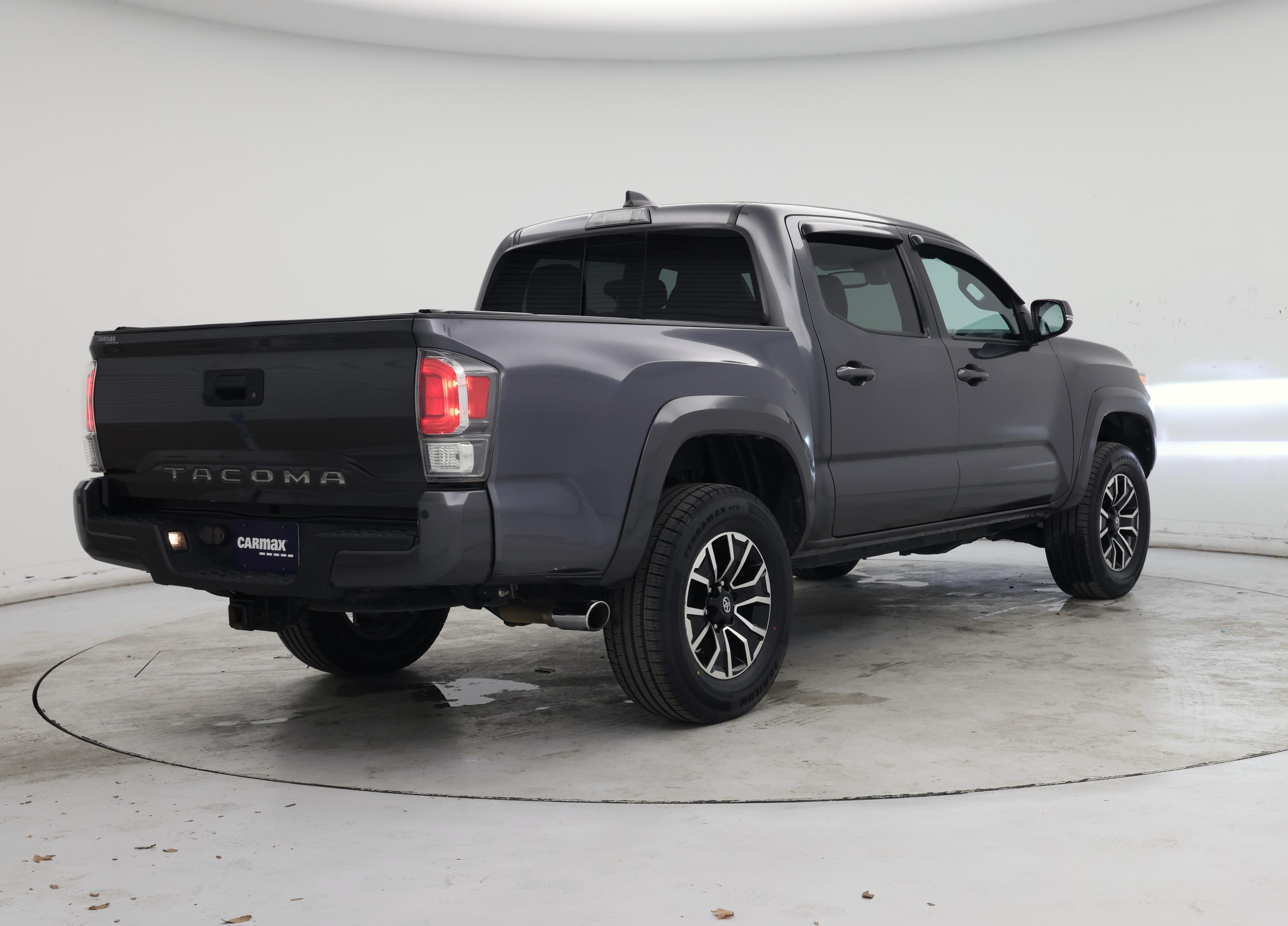 Thumbnail: 2021 Toyota Tacoma - 8