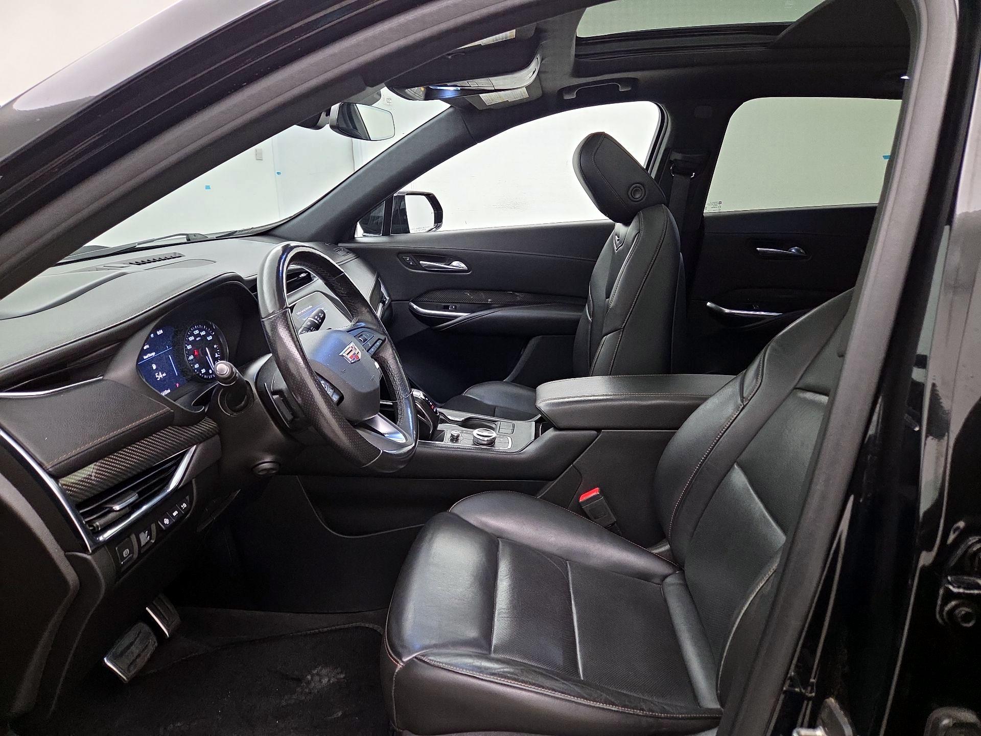 Thumbnail: 2019 Cadillac XT4 - 11