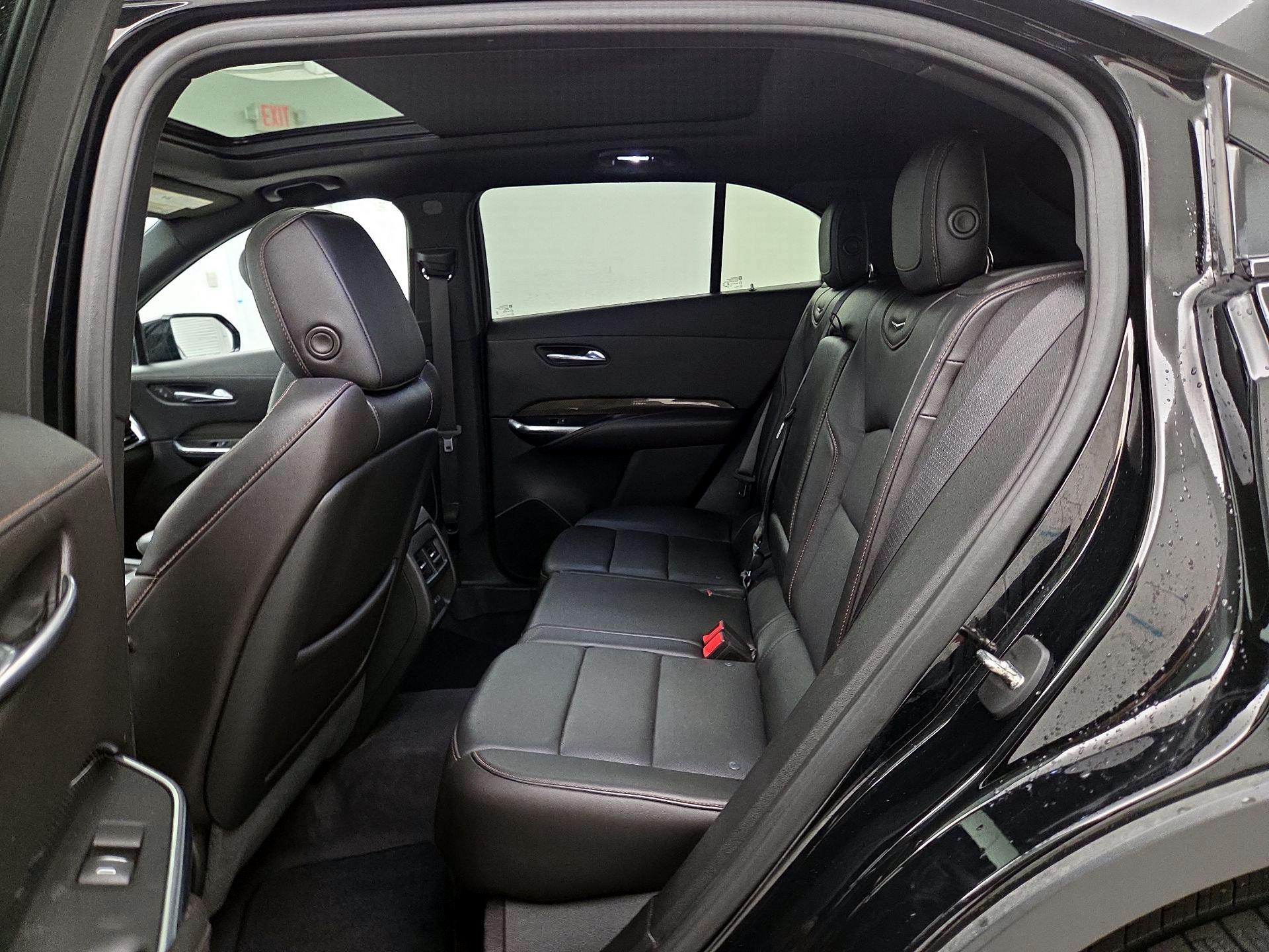 Thumbnail: 2019 Cadillac XT4 - 20