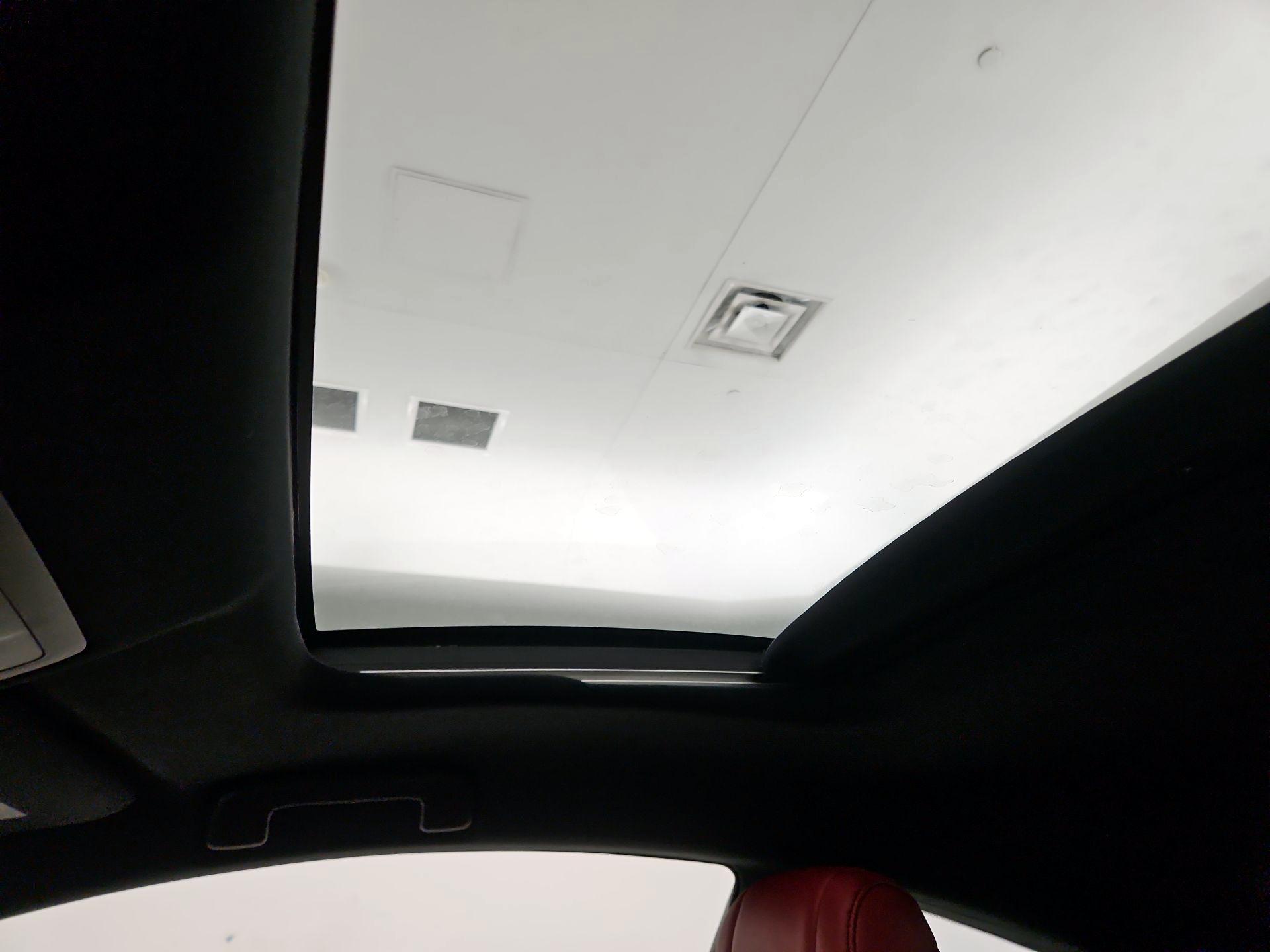 Thumbnail: 2019 Lexus RC - 19