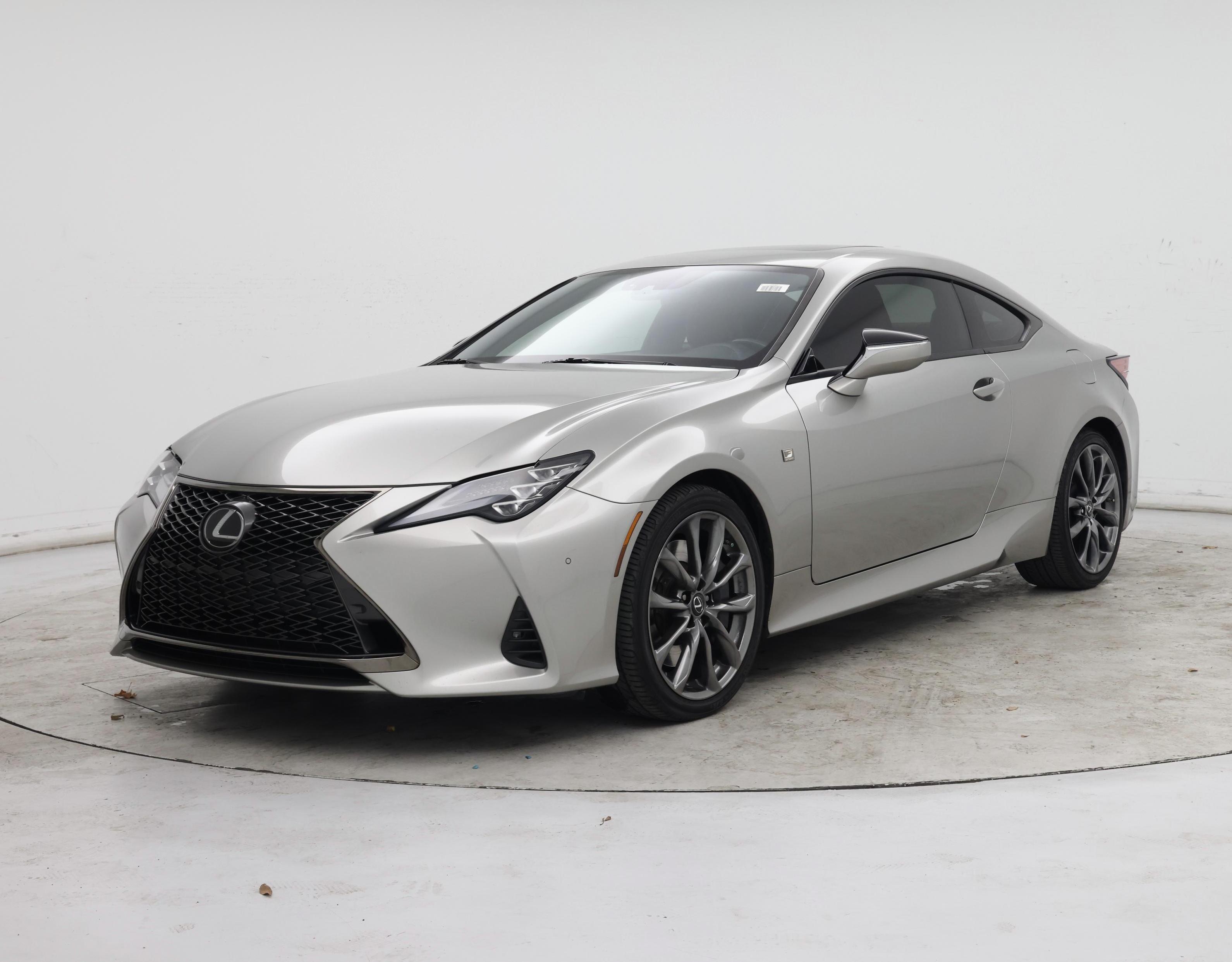 Thumbnail: 2019 Lexus RC - 4