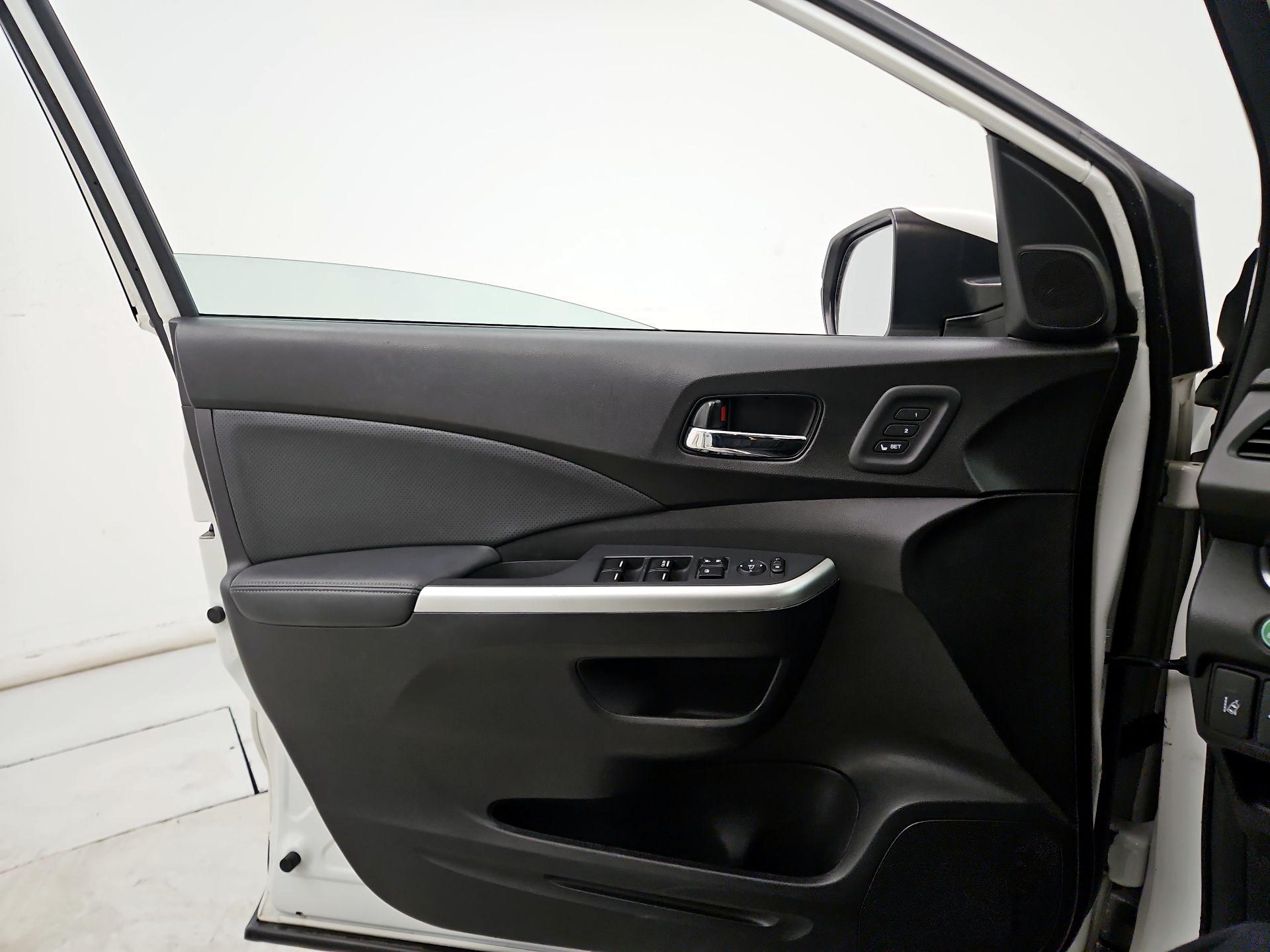 Thumbnail: 2016 Honda CR-V - 12