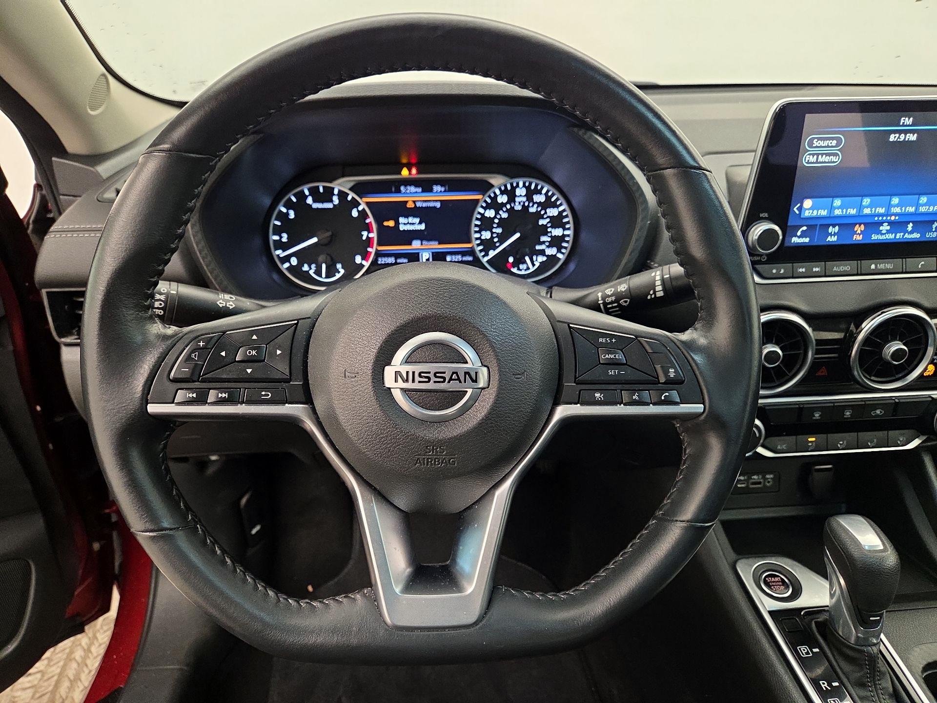 Thumbnail: 2022 Nissan Sentra - 10