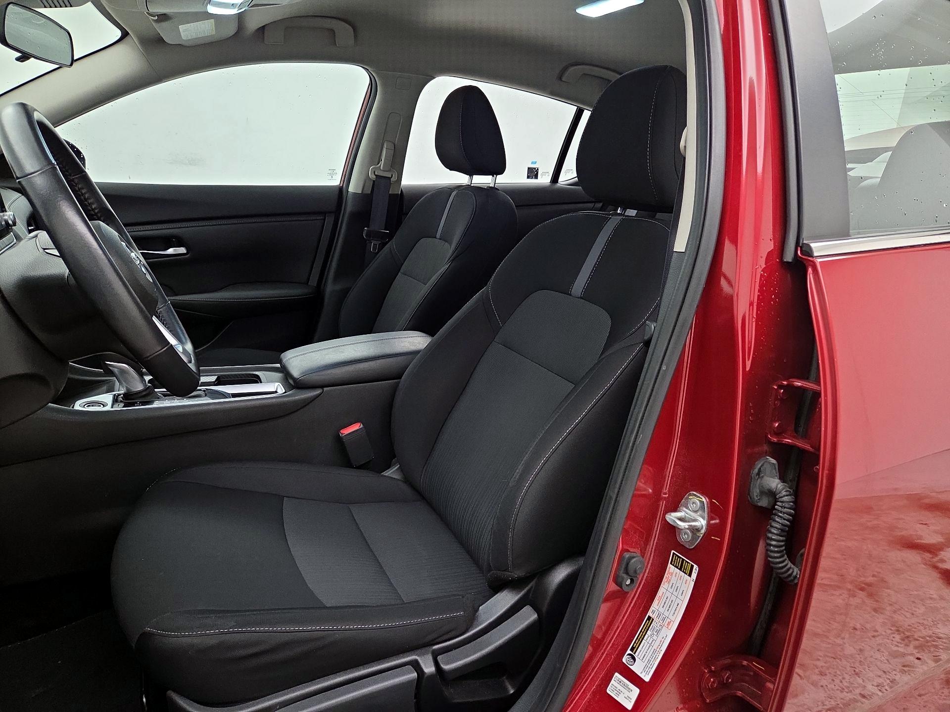 Thumbnail: 2022 Nissan Sentra - 11