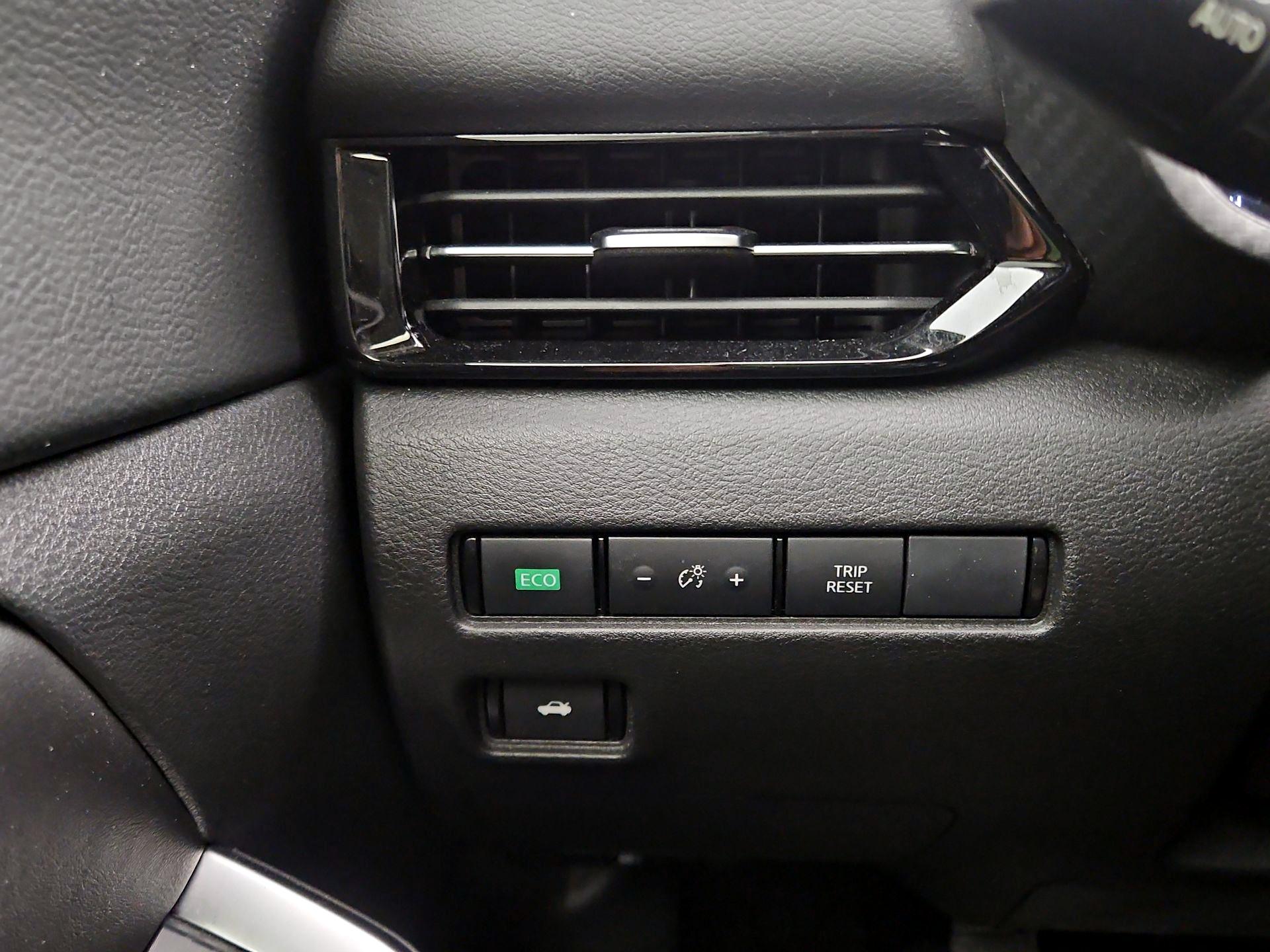 Thumbnail: 2023 Nissan Sentra - 13