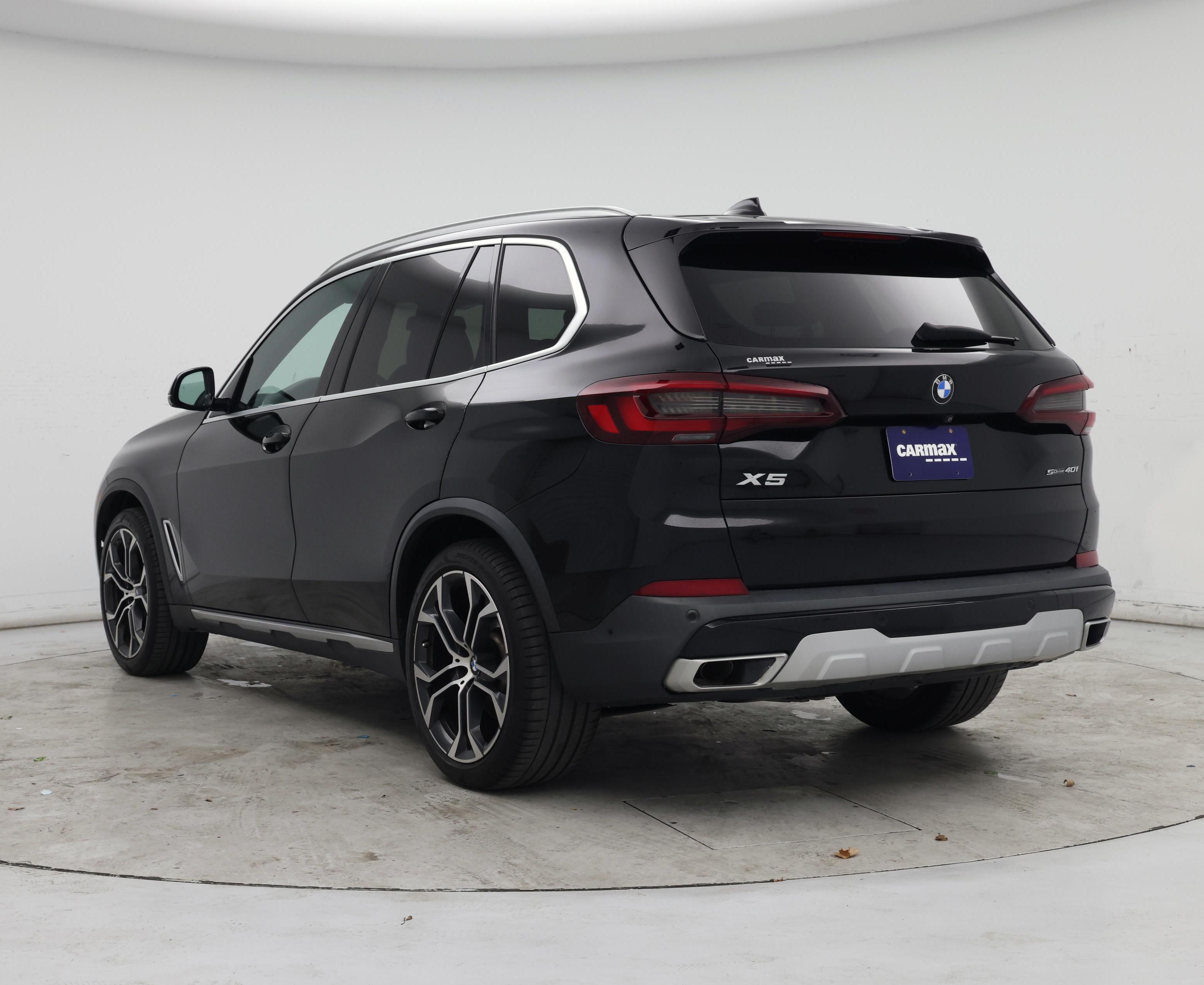 Thumbnail: 2021 BMW X5 - 2