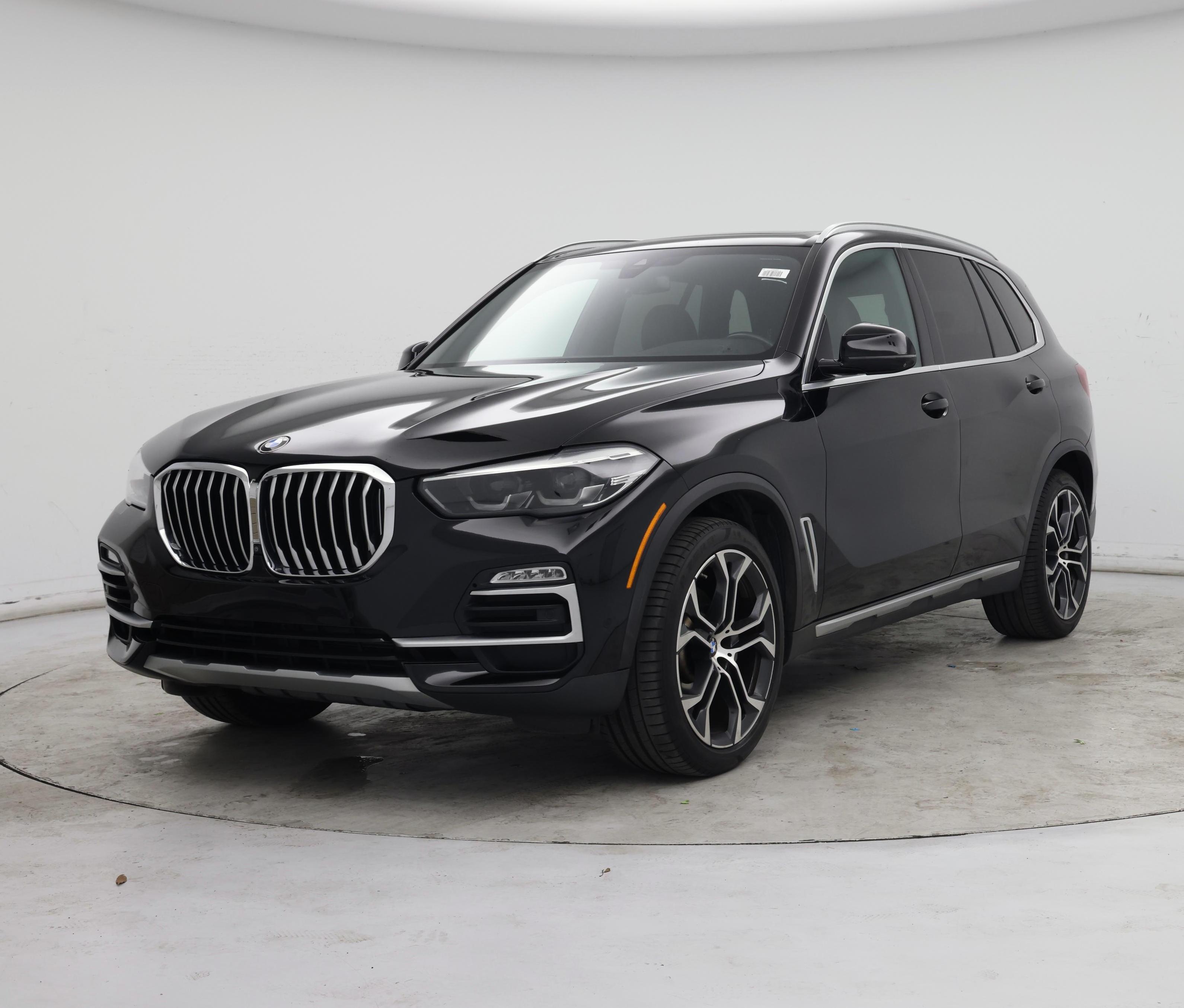 Thumbnail: 2021 BMW X5 - 4