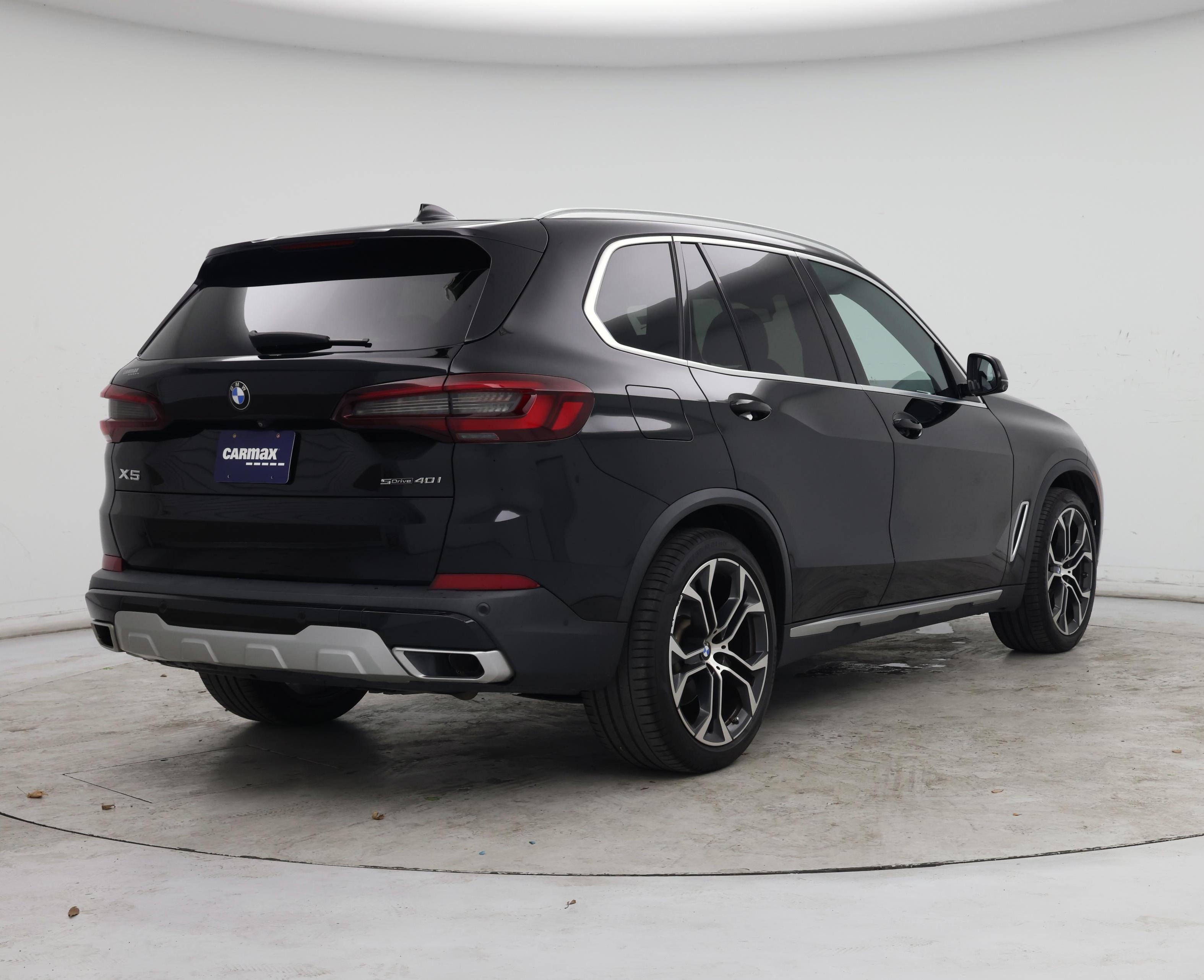 Thumbnail: 2021 BMW X5 - 8