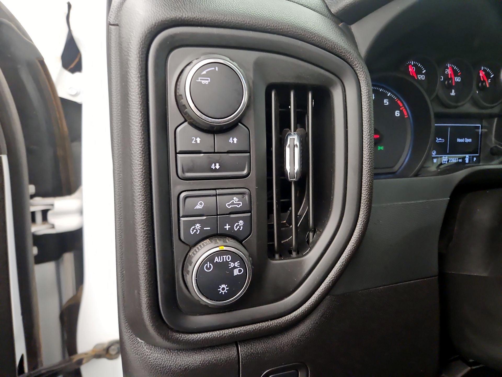 Thumbnail: 2024 Chevrolet Silverado 2500 - 13